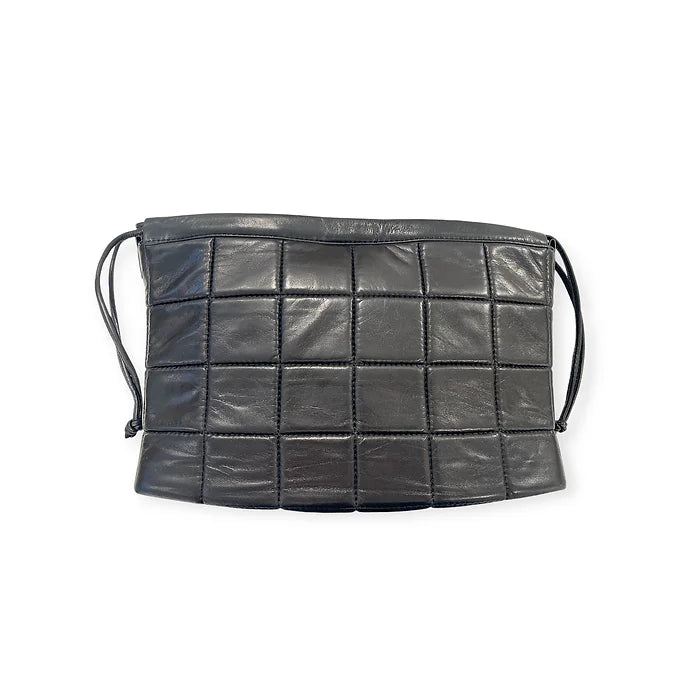 Drawstring Pocket - String medium - Quilted black