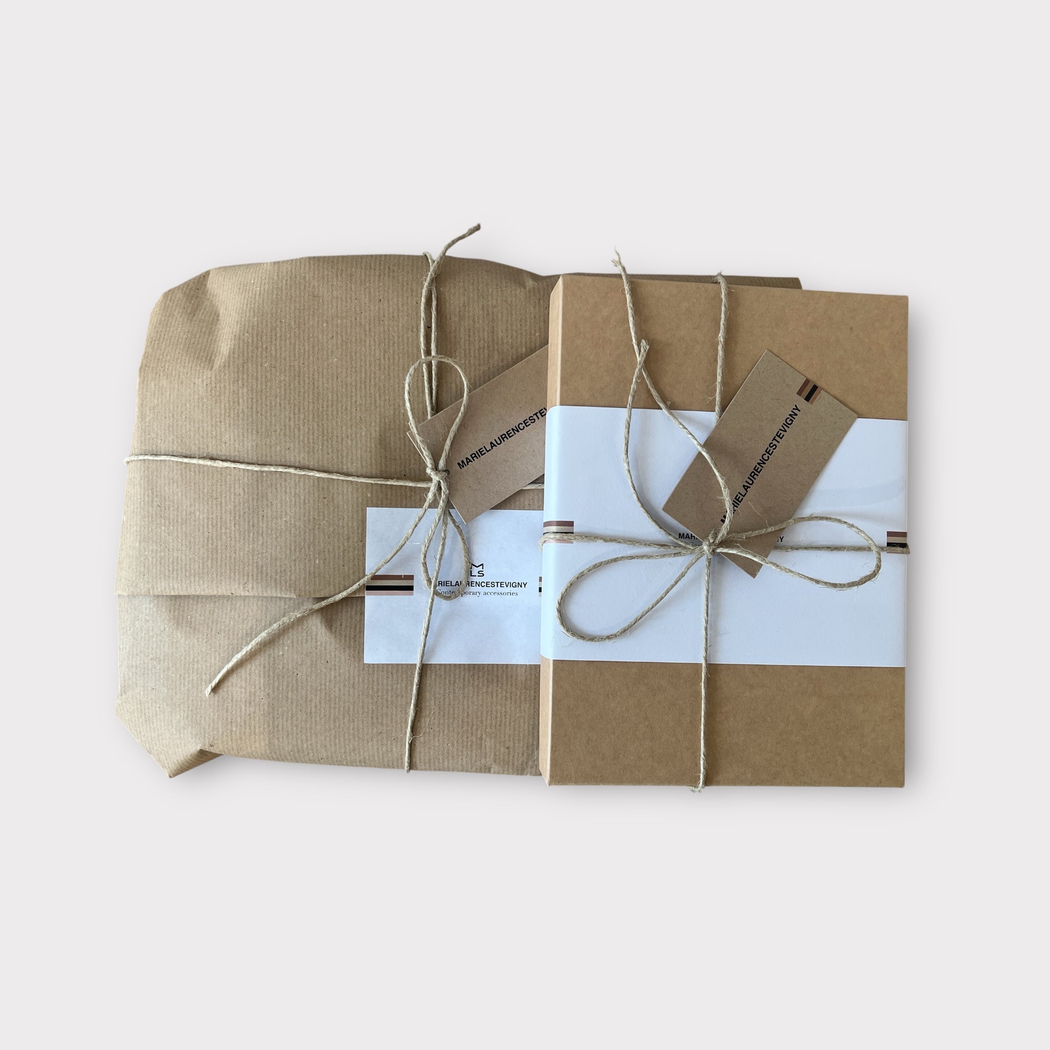 Duo pochettes medium - Daim camel et noir fintions or