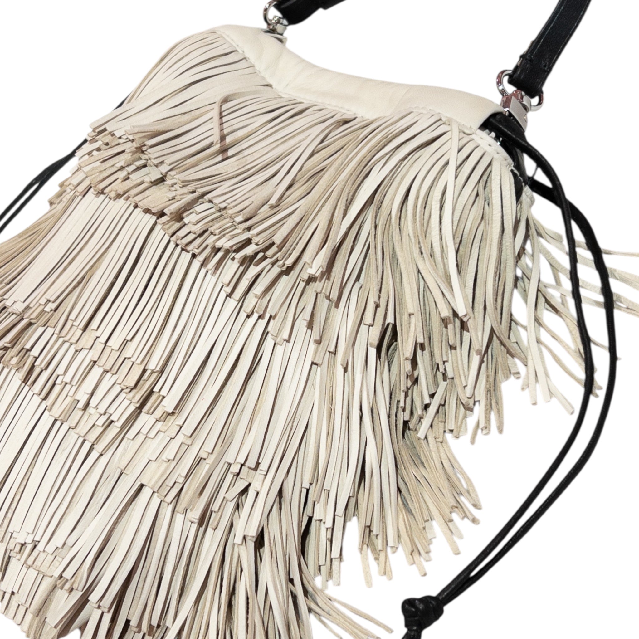 Pochette à lien de serrage - String micro franges - écru et noir