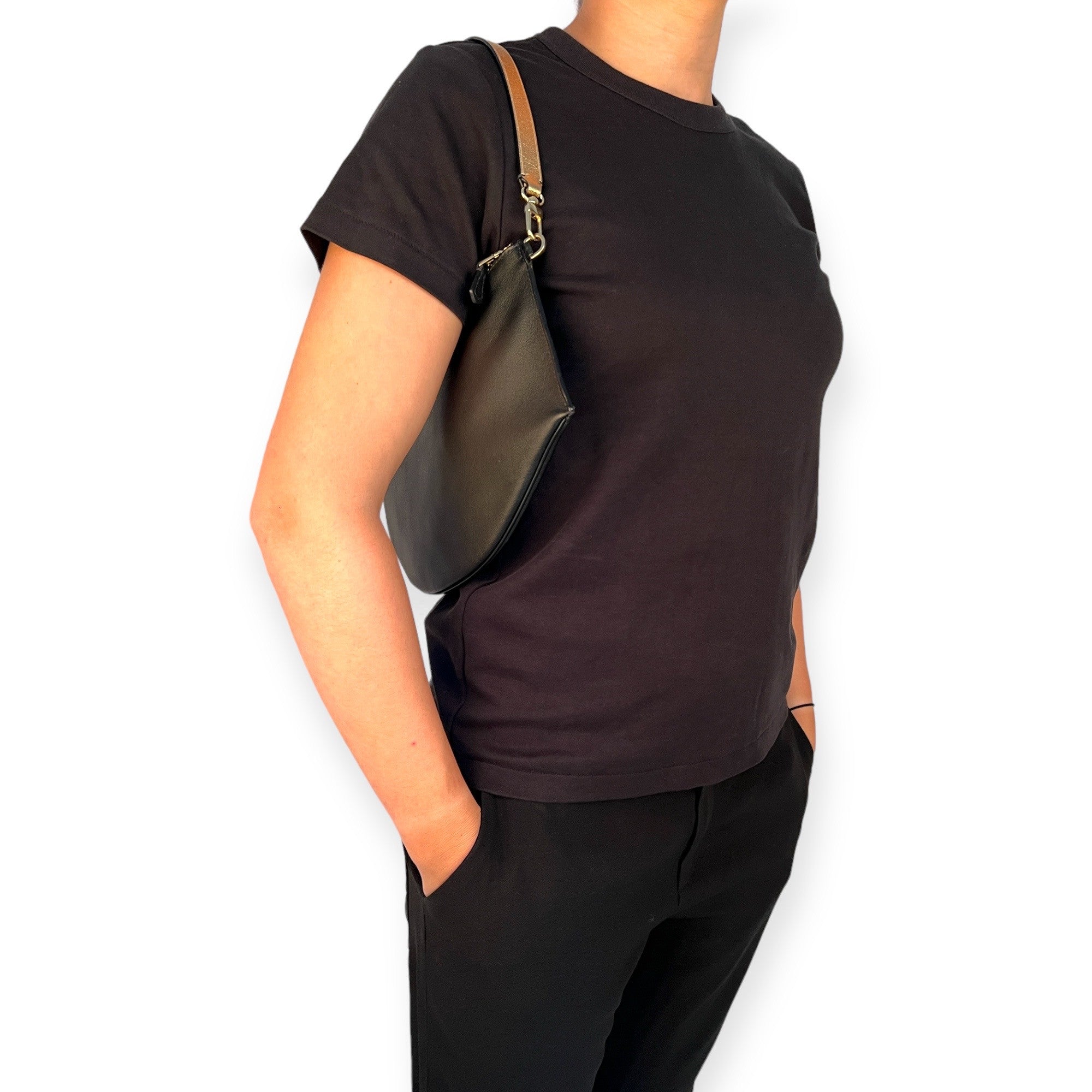 mls-marielaurencestevigny-zipmaxi-black-baguette-gold-hardware-cross-strap-gold-look-lookb