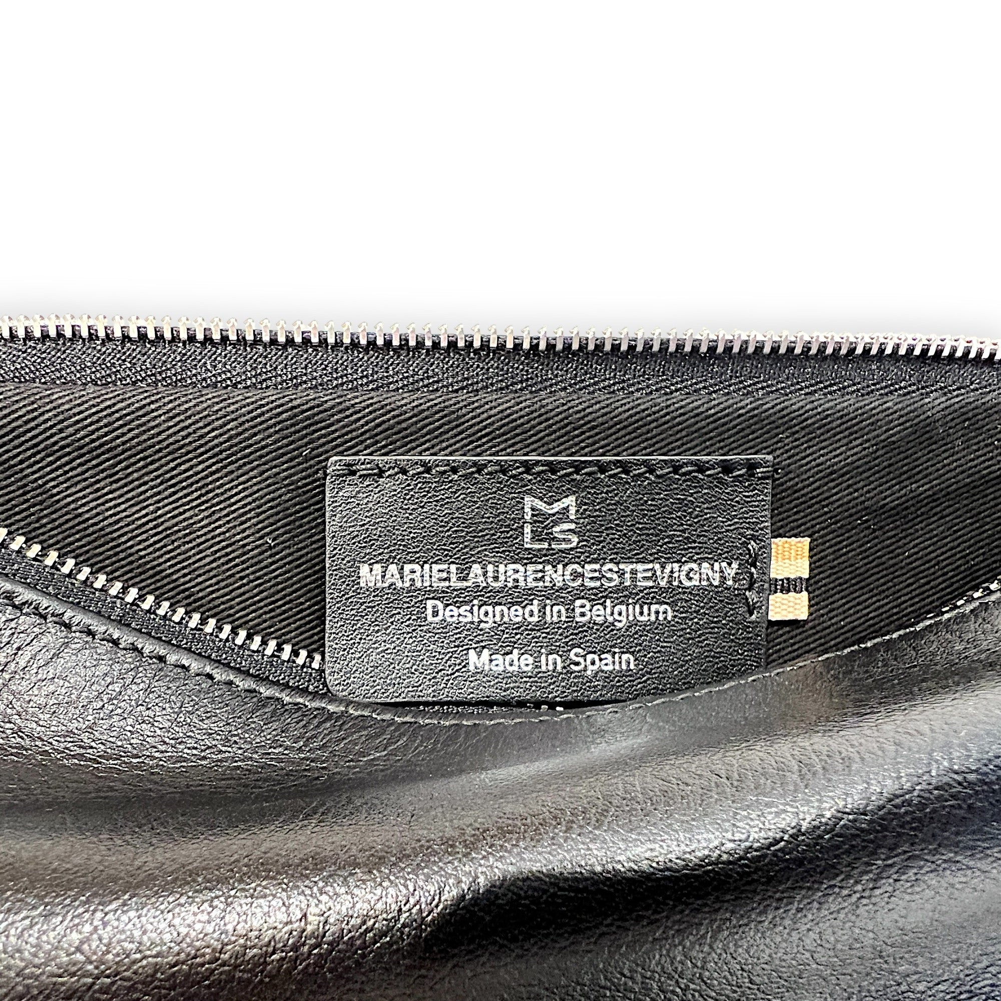 MARIELAURENCESTEVIGNY_DUO Pocket maxi Black black -inside - flat view detail signature -