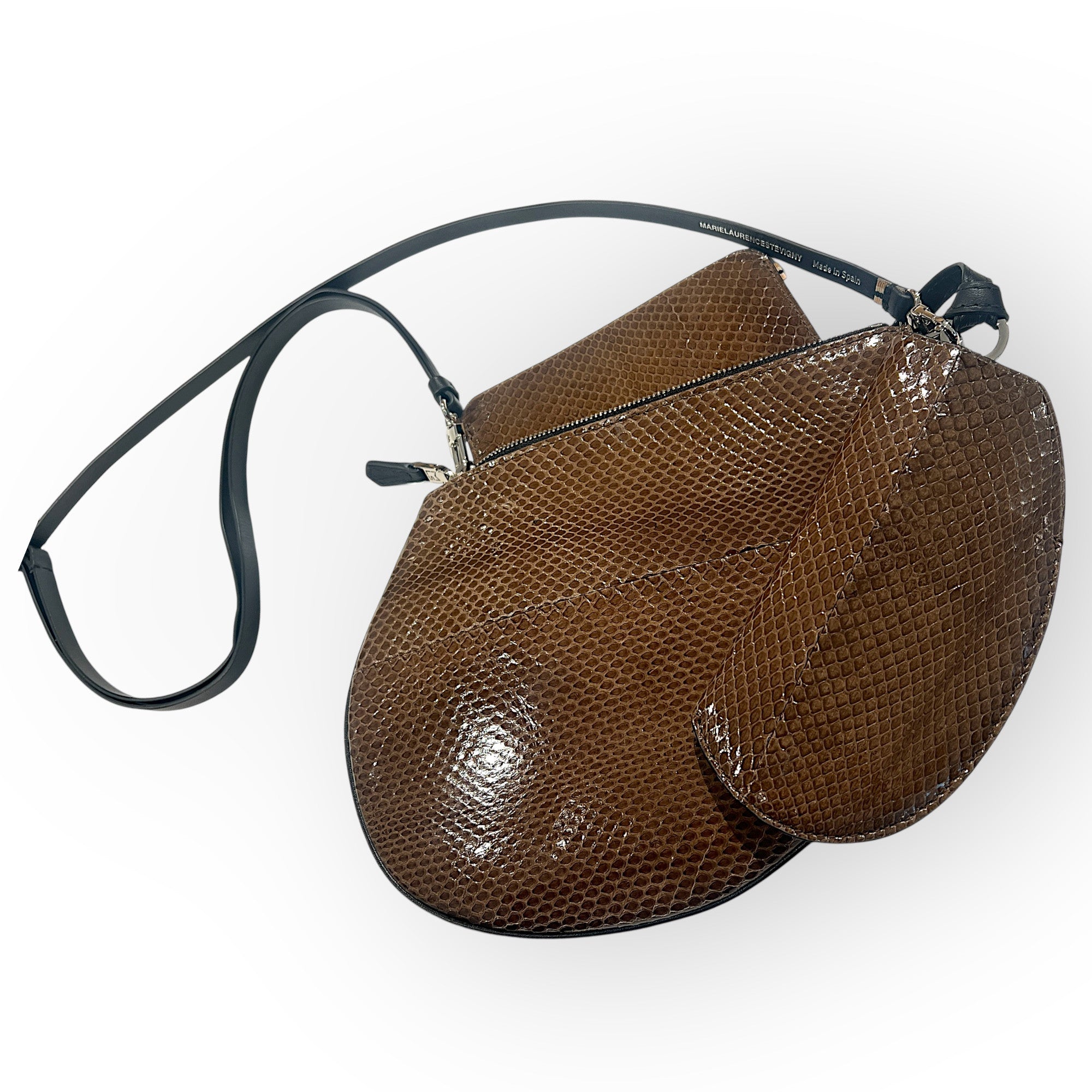 MARIELAURENCESTEVIGNY- Zip maxi - moka snake - front with strap and Travel wallet inside a