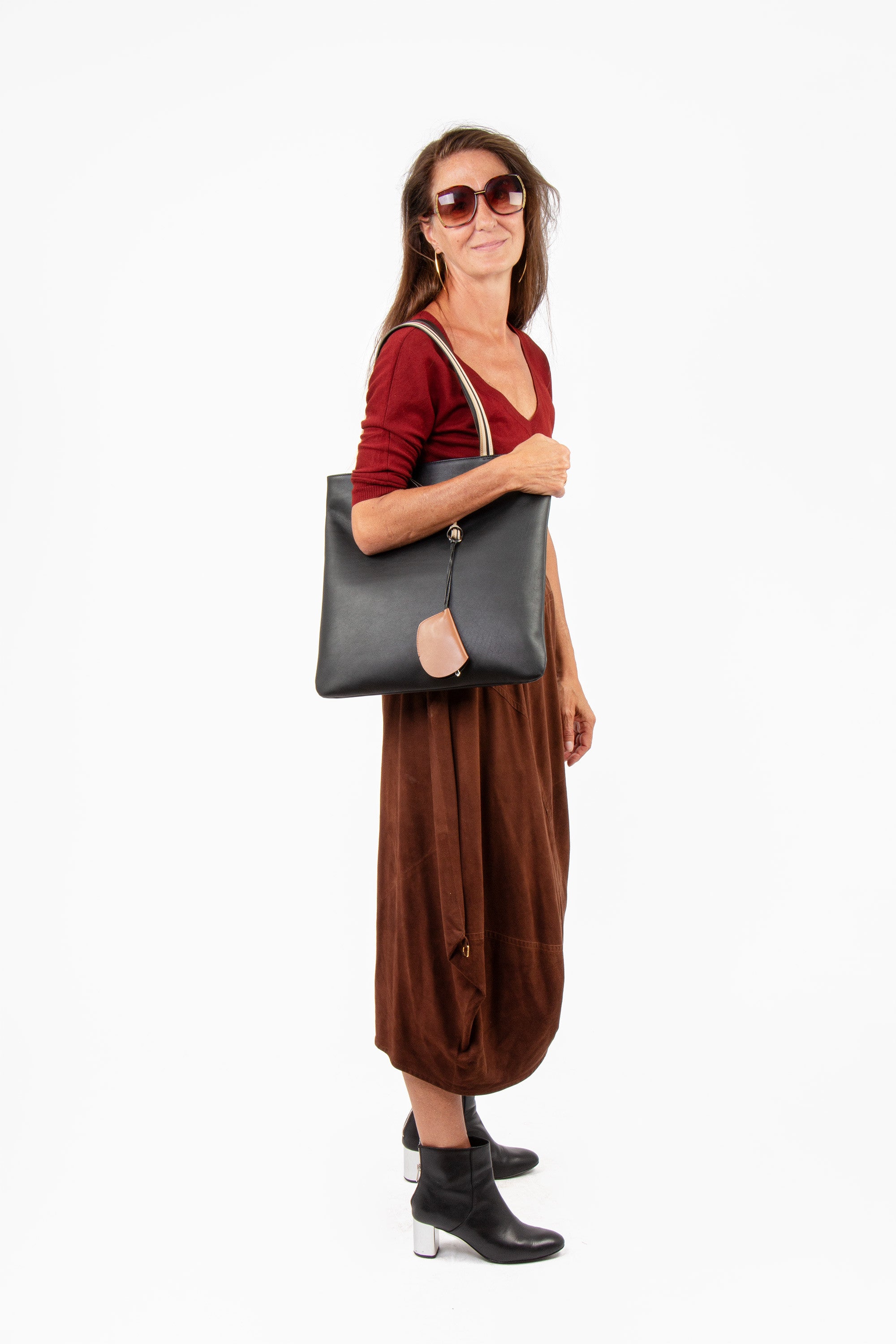 Marine_Tote_Key_Tan_Web.jpg