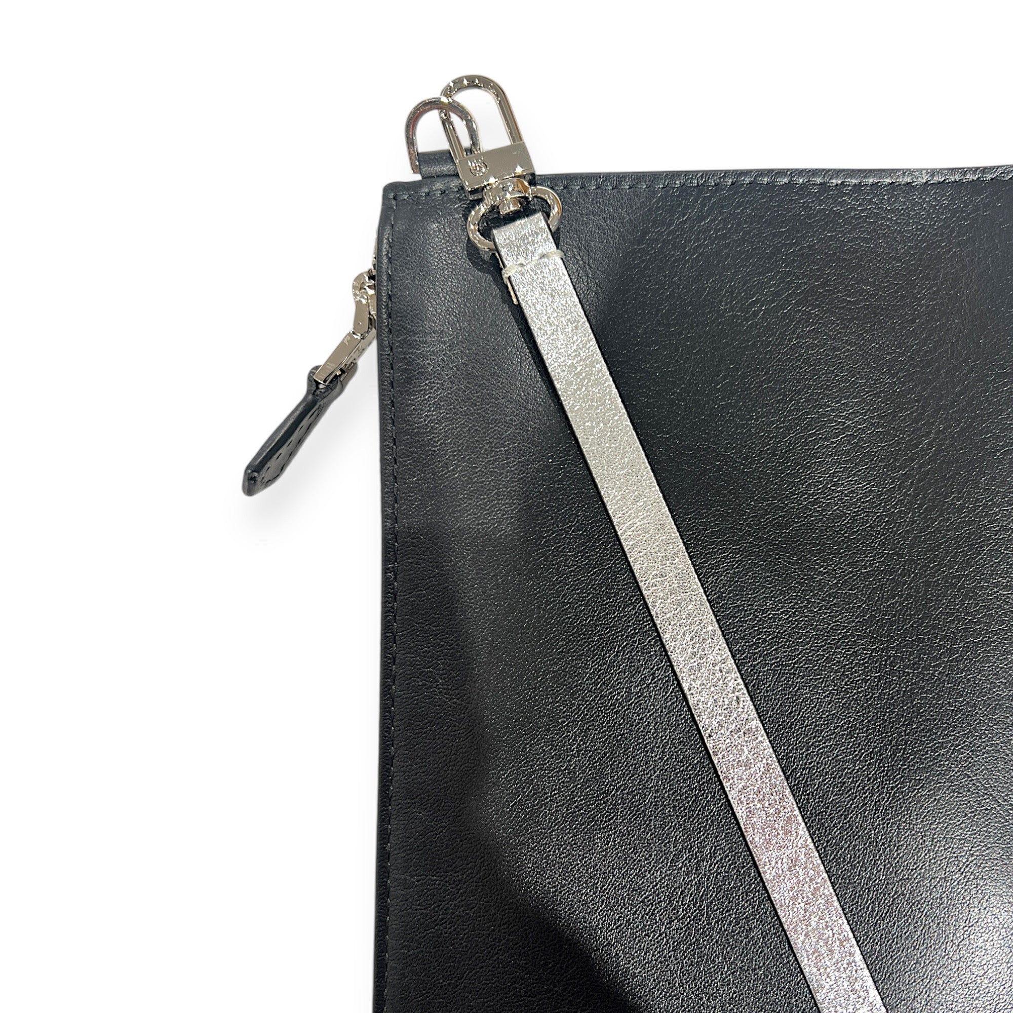 MARIELAURENCESTEVIGNY-silver edition-narrow cross adjustable strap-silver metallic leather