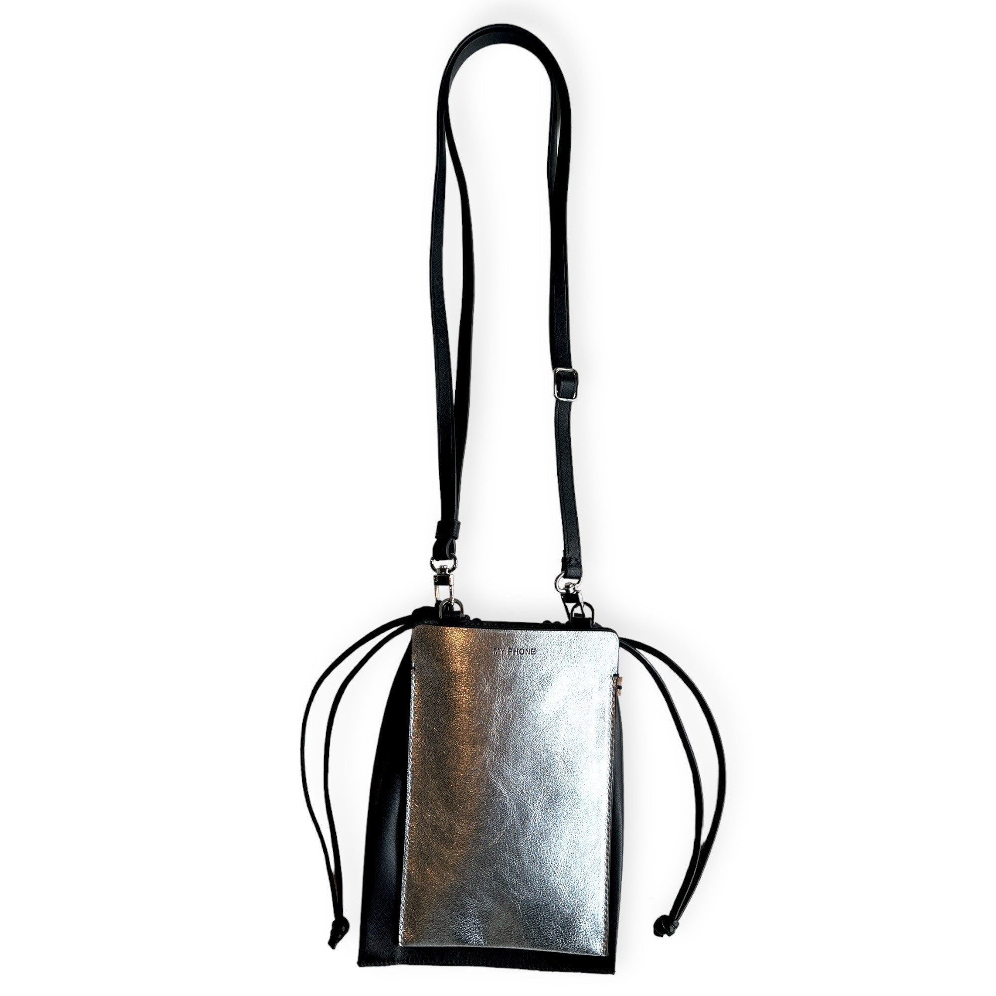 MLS_MARIELAURENCESTEVIGNY_Drawstring pouch-D001-black black-front with phone bag silver at