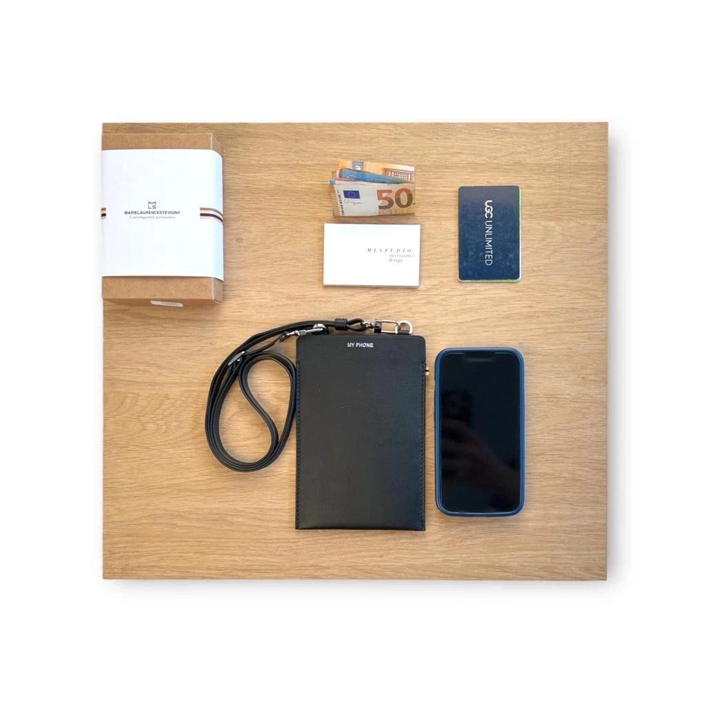 marielaurencestevigny-phonebag-inside-organization.webp