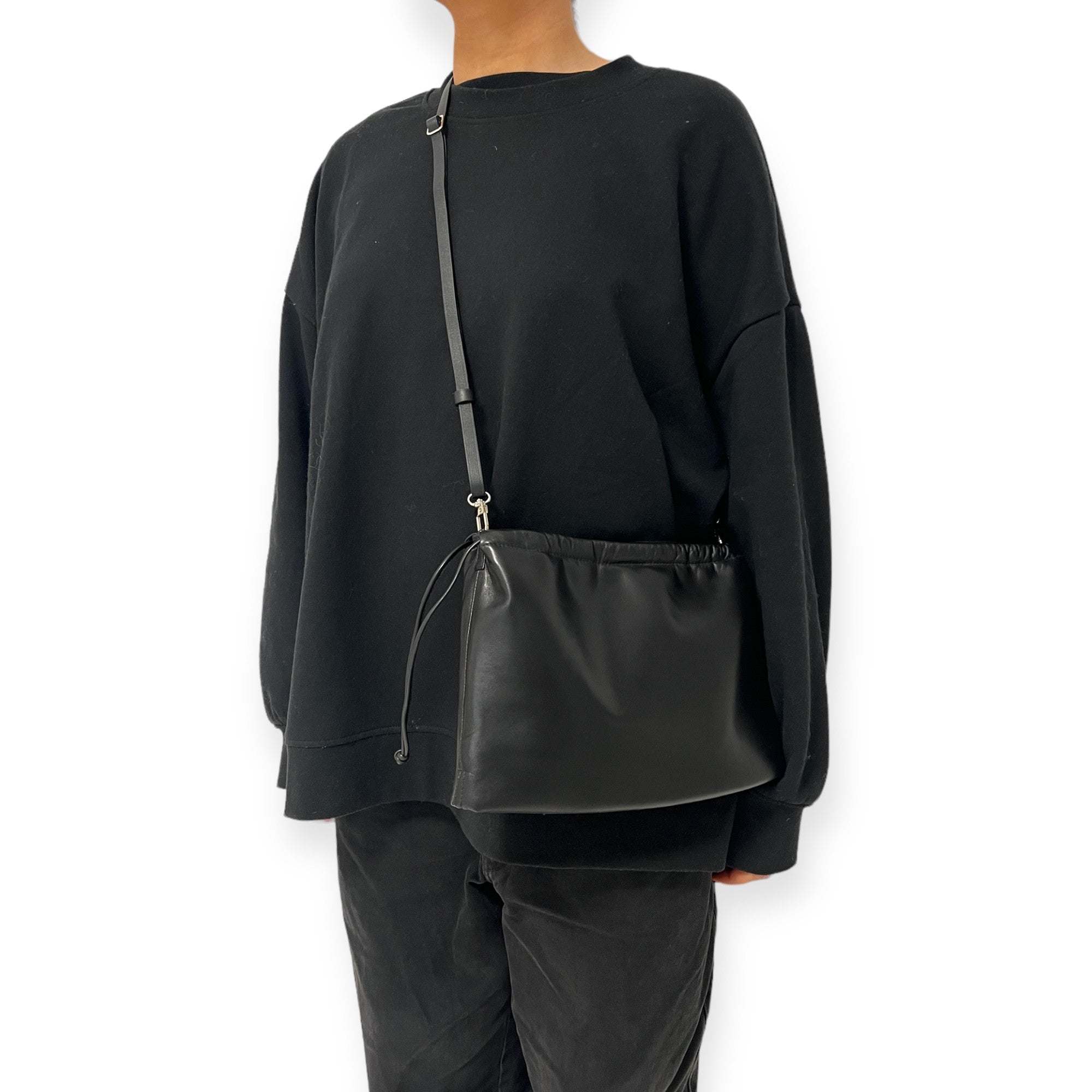 Pochette à lien de serrage - String medium - Noir