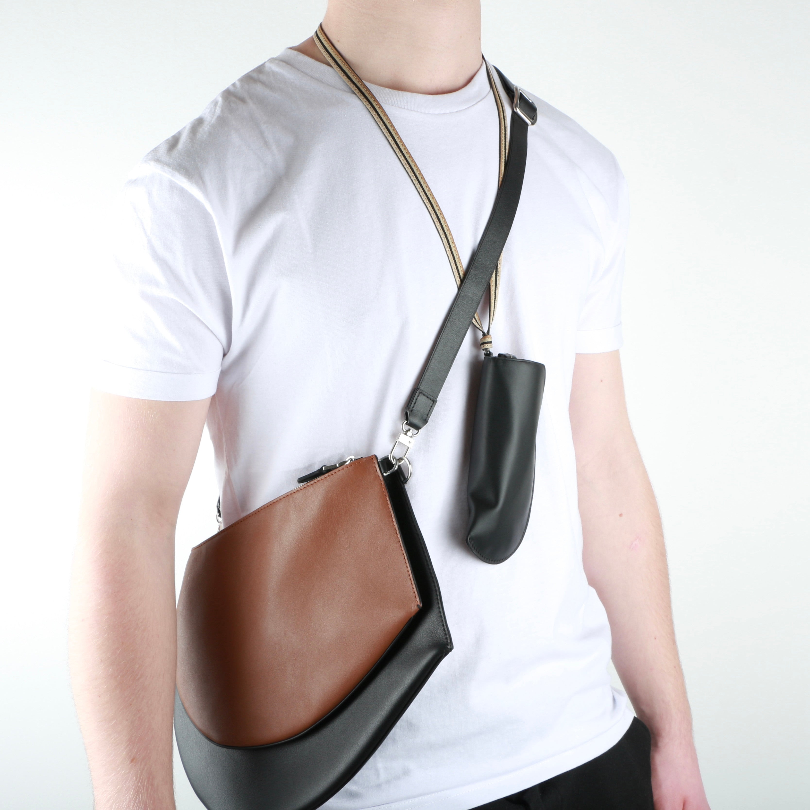 Pocket - Medium zip - Ebony and black