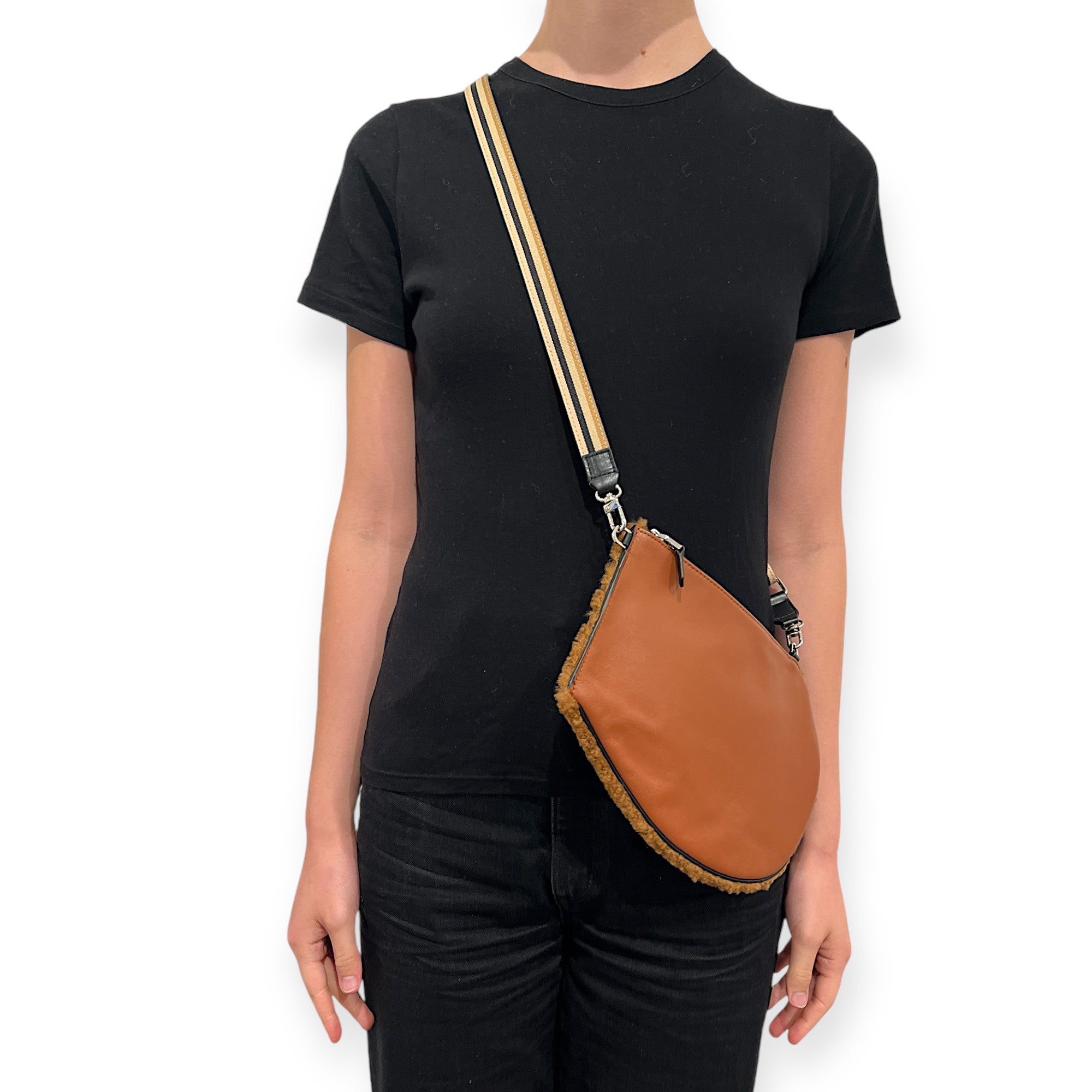 marielaurencestevigny- Zip maxi curly shearling tan cross body bag - croco leather - tan