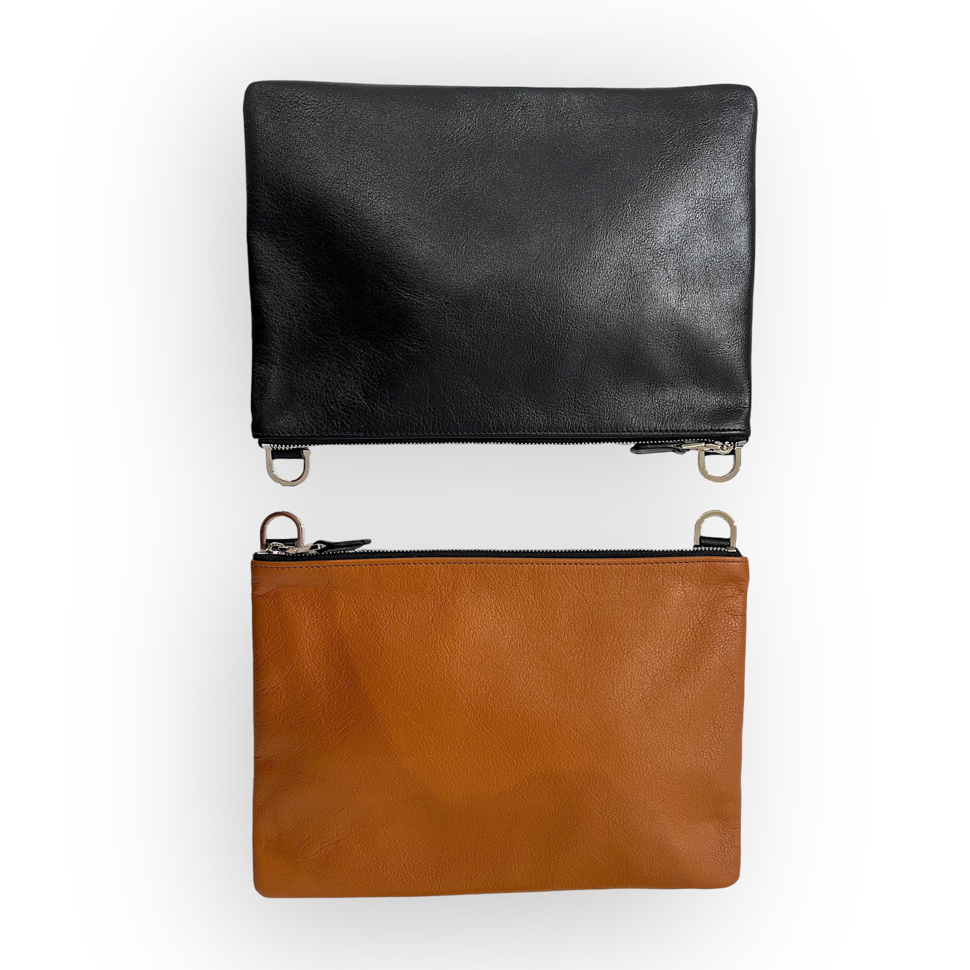 MARIELAURENCESTEVIGNY_DUO Pocket maxi Black tan - flat view .JPG.JPG