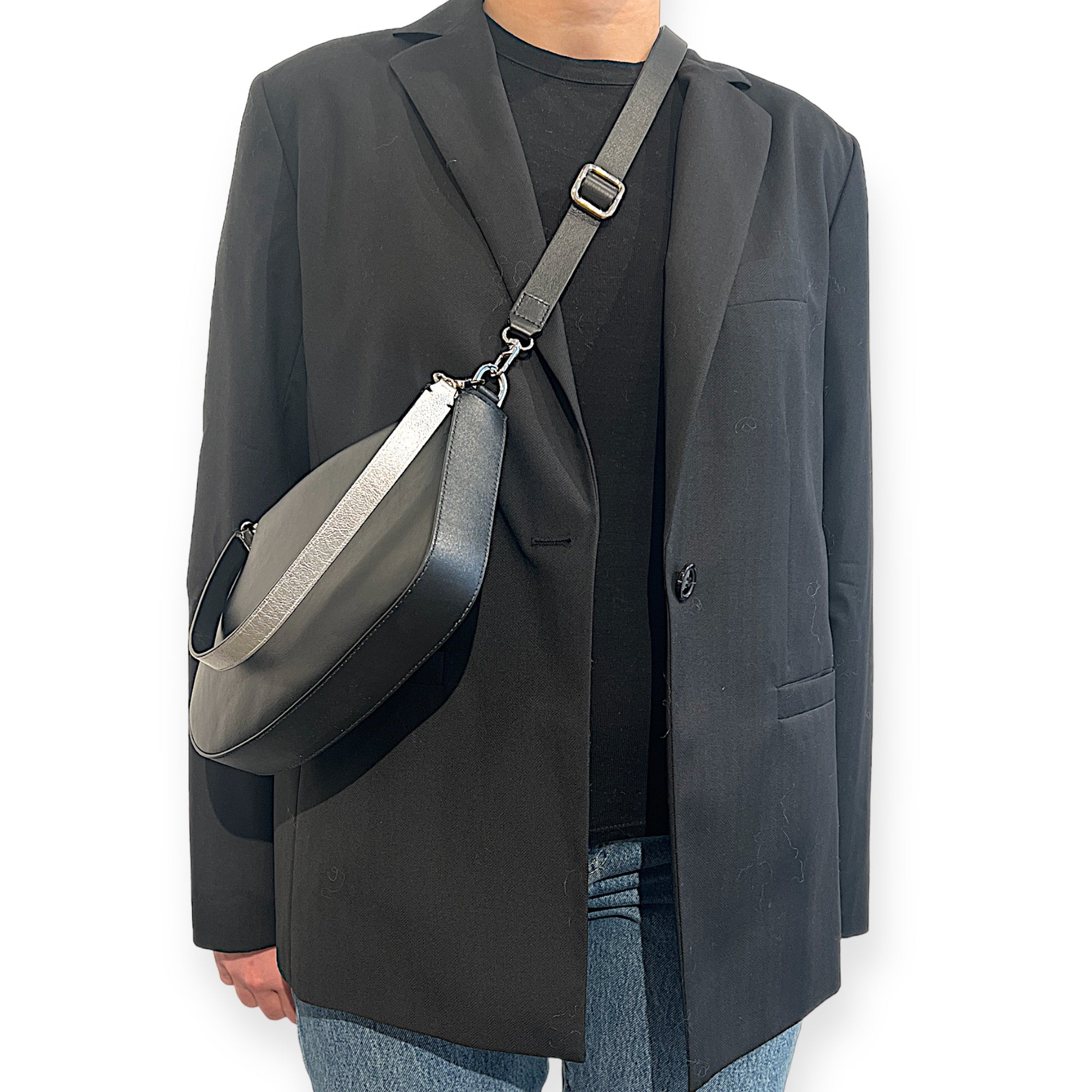 MARIELAURENCESTEVIGNY__ Zip baguette maxi-Black with cross micro & cross large -Portée.JPG
