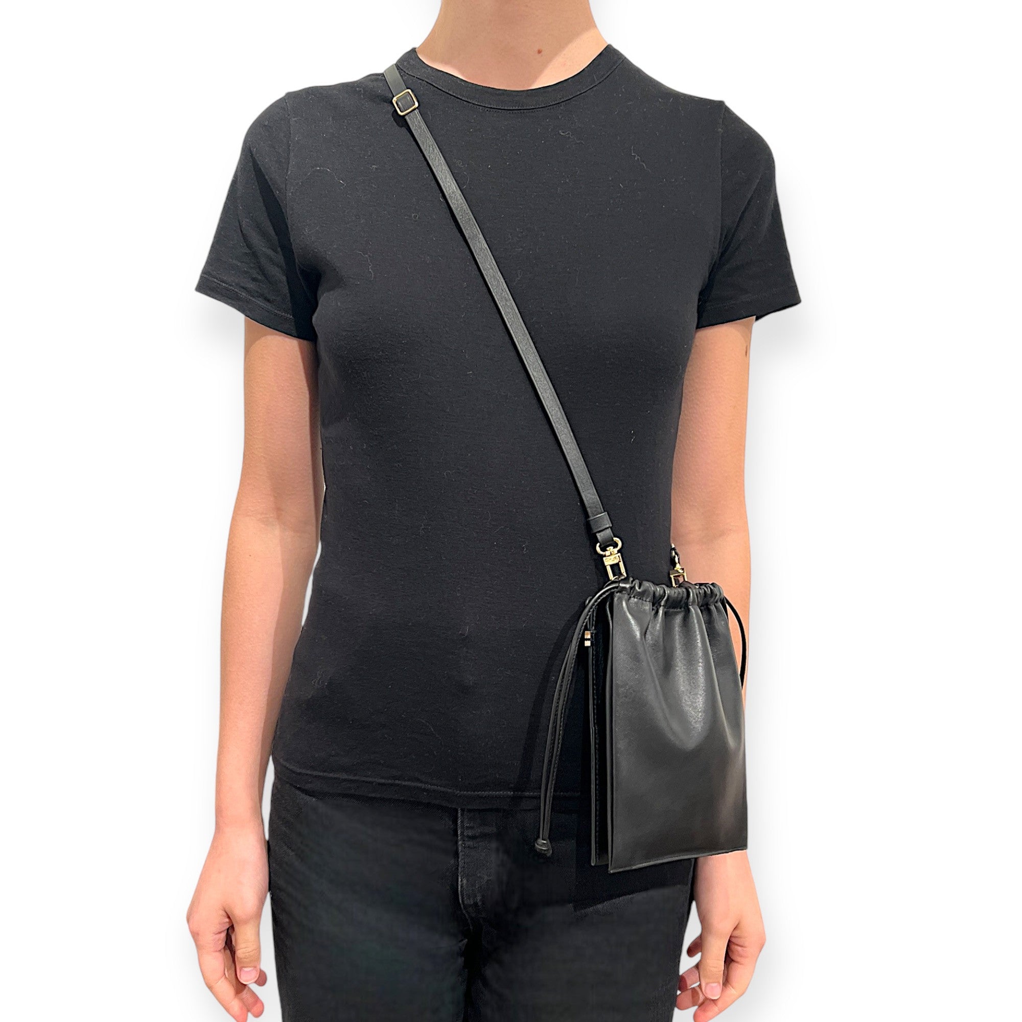 MARIELAURENCESTEVIGNY - burgundy- Phone bag with String pouch - on person .JPG
