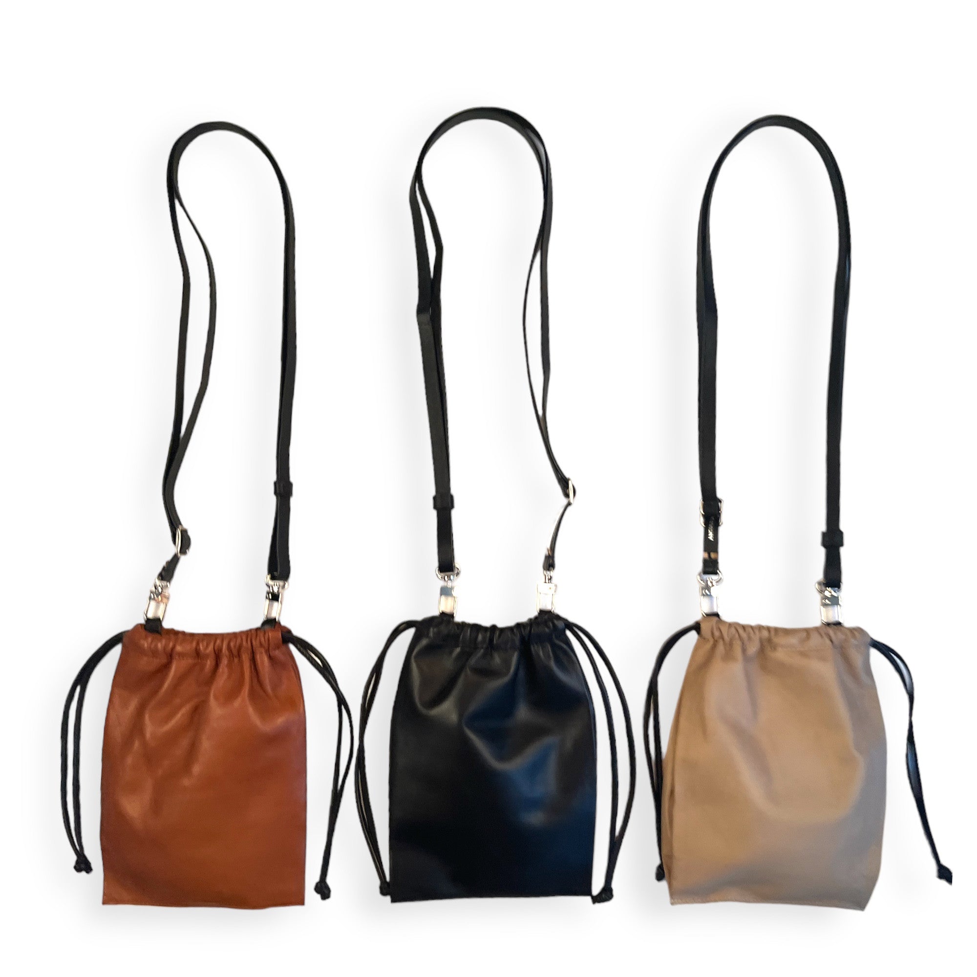 MARIELAURENCESTEVIGNY-Drawstring pouch combo - drawstring pouch with straps -Black tan tau