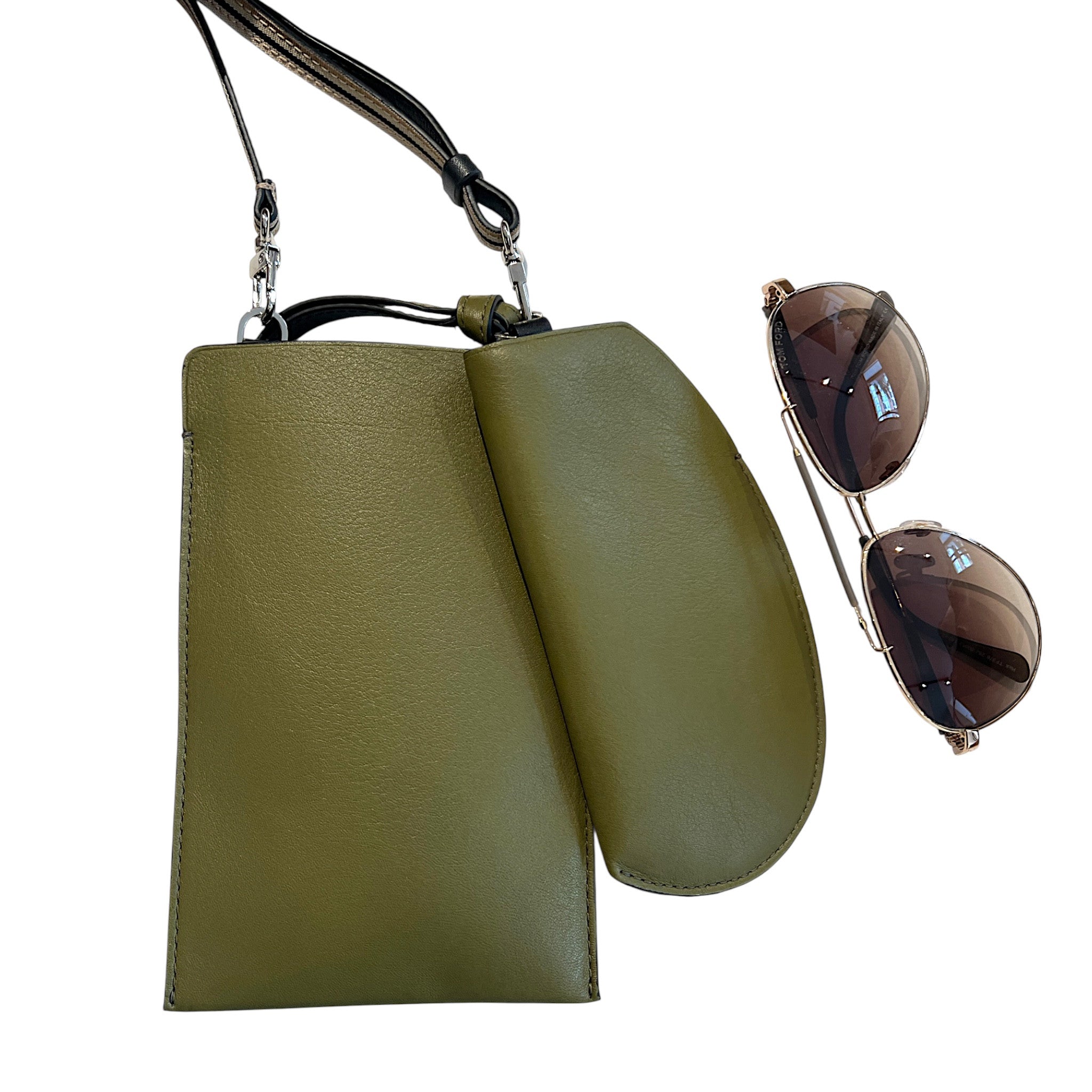 MARIELAURENCESTEVIGNY_PHONE_BAG_KHAKI_EDITION_..JPG