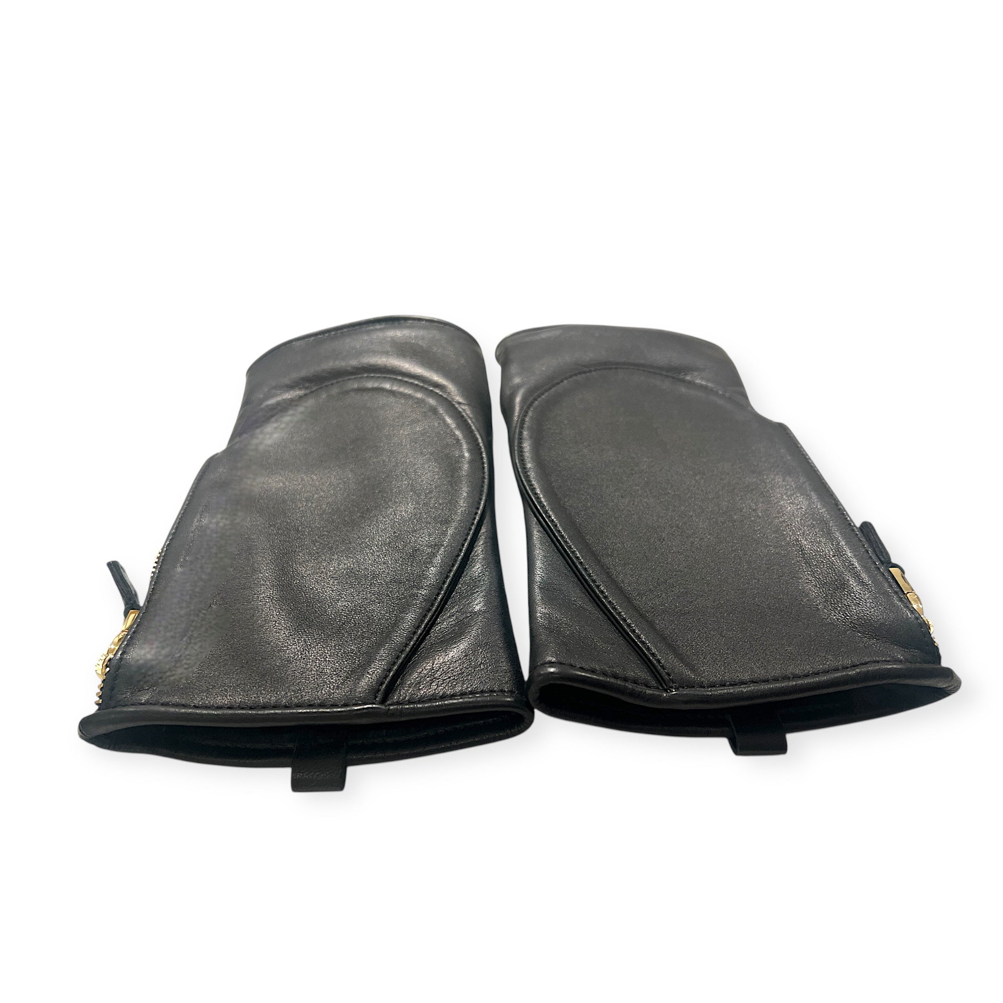 skin classic pocket mittens- black gold frontside fr