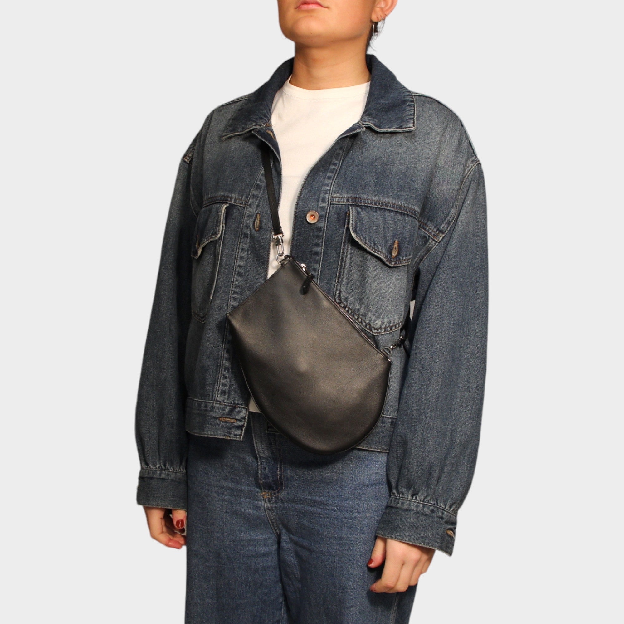 Pocket shoulder strap - Zip medium - Black with silver trim