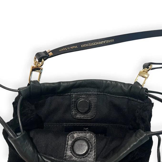 Drawstring Pocket - Micro String - Black wool skin
