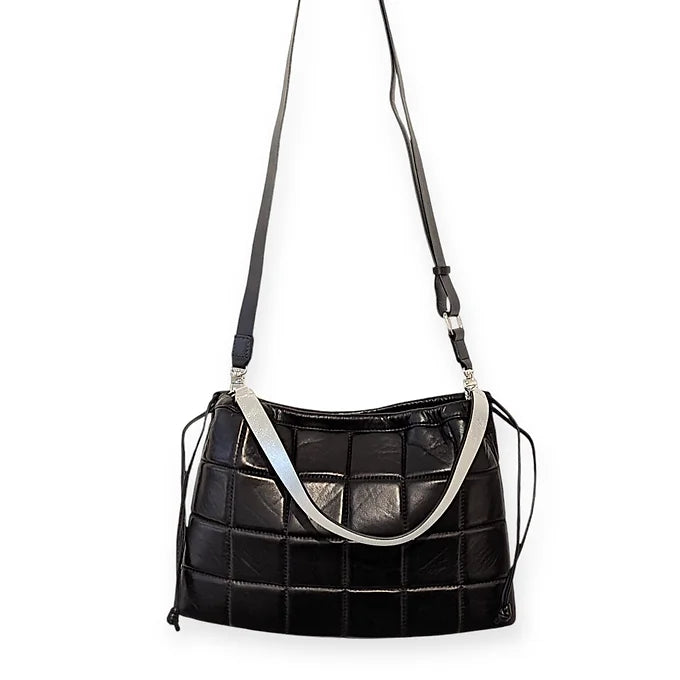 Drawstring Pocket - String medium - Quilted black