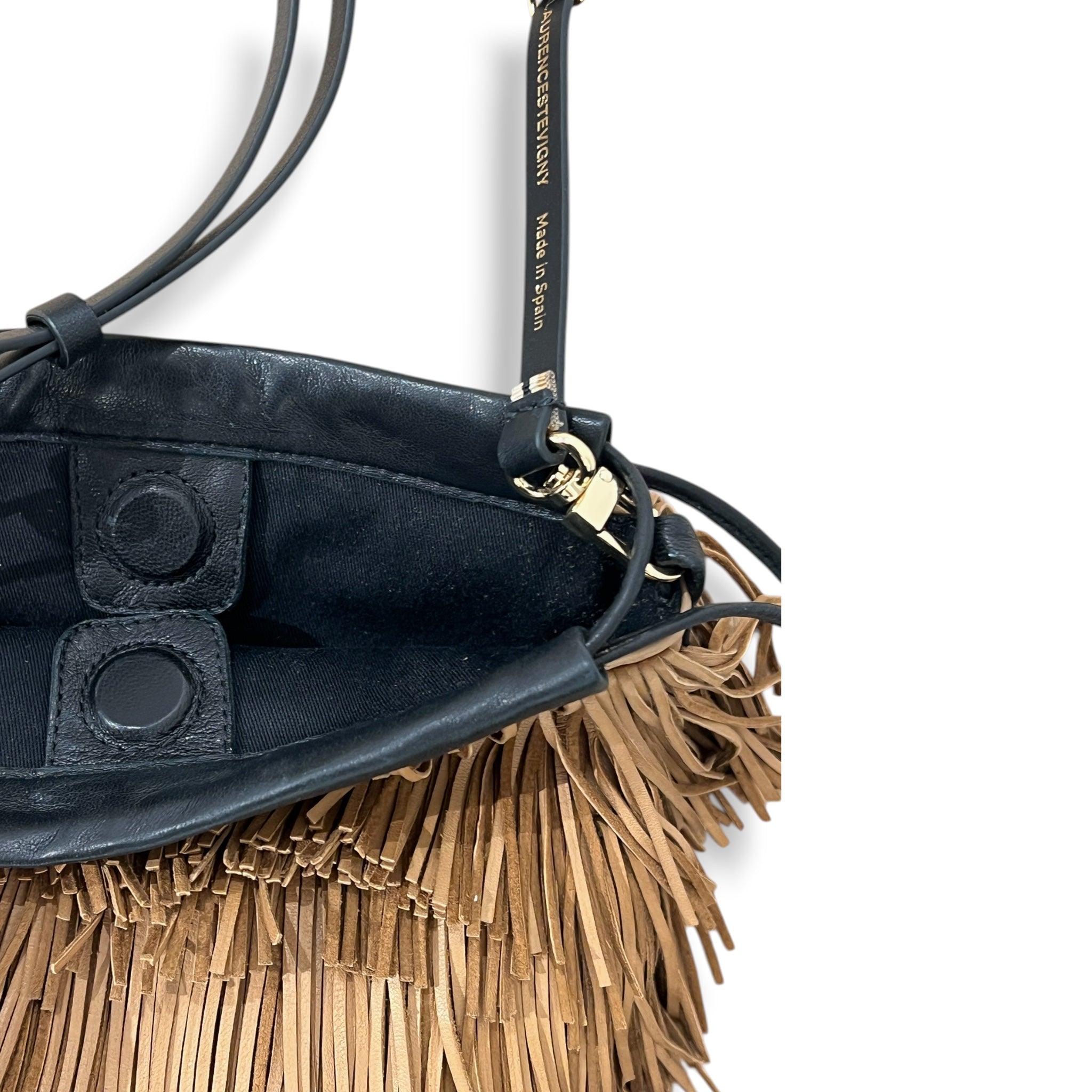 Pochette à lien de serrage - String micro franges - Naturelle  et noire