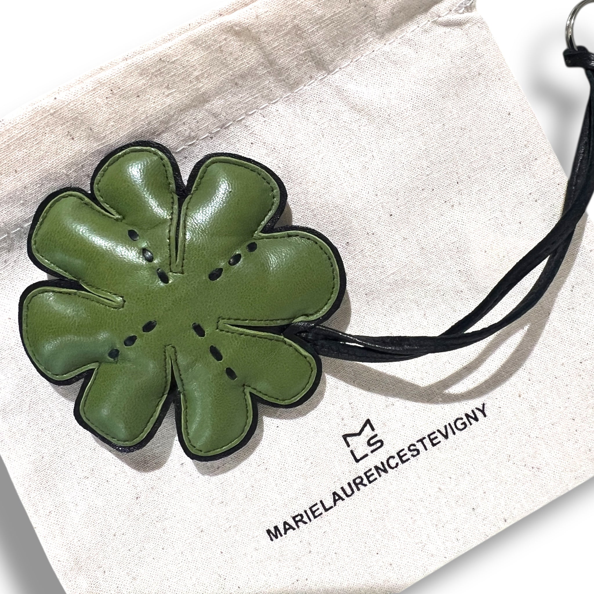 Bijou de pochette - Trèfle - Vert prairie