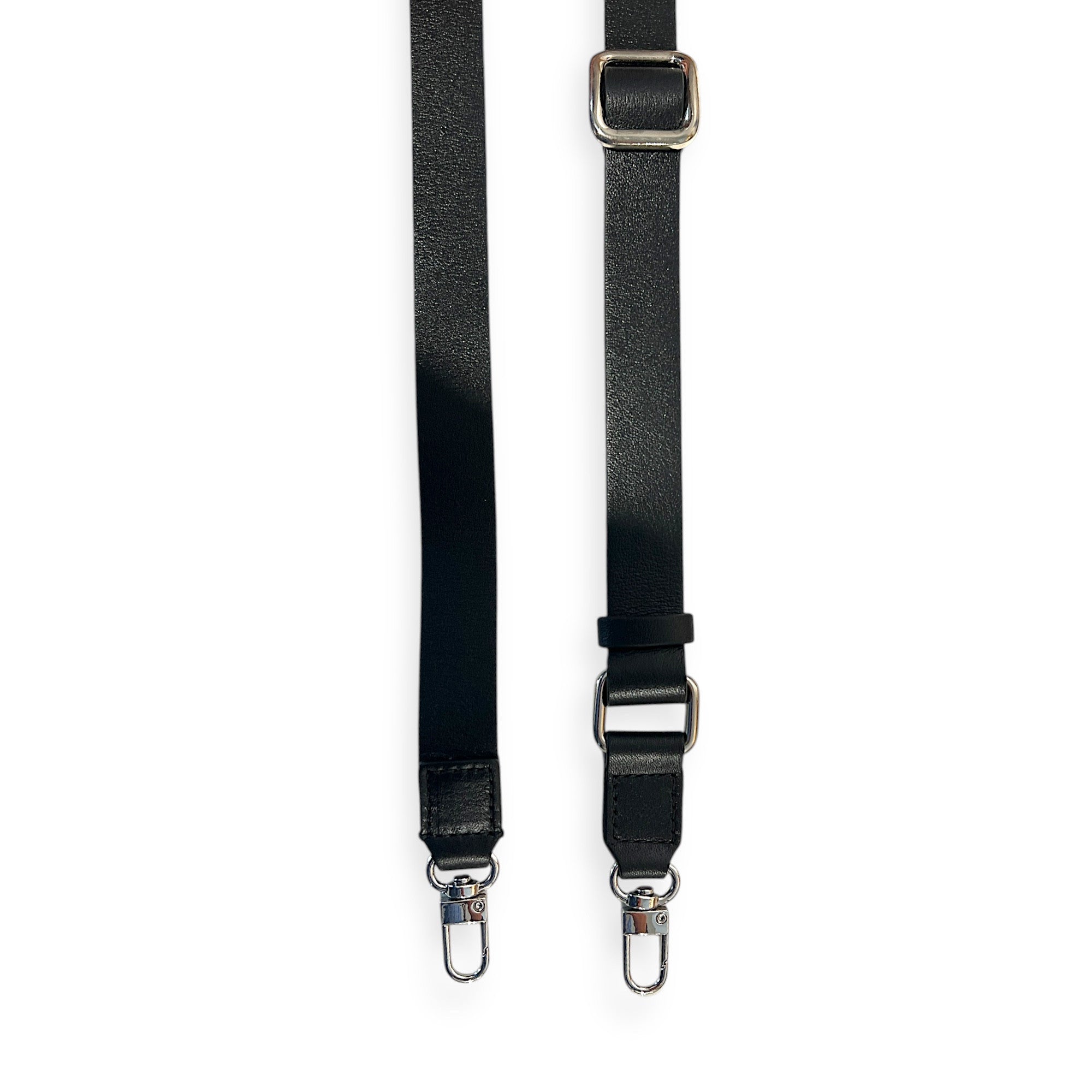 MARIELAURENCESTÉVIGNY_.Adjustable large strap silver hardware.JPEG