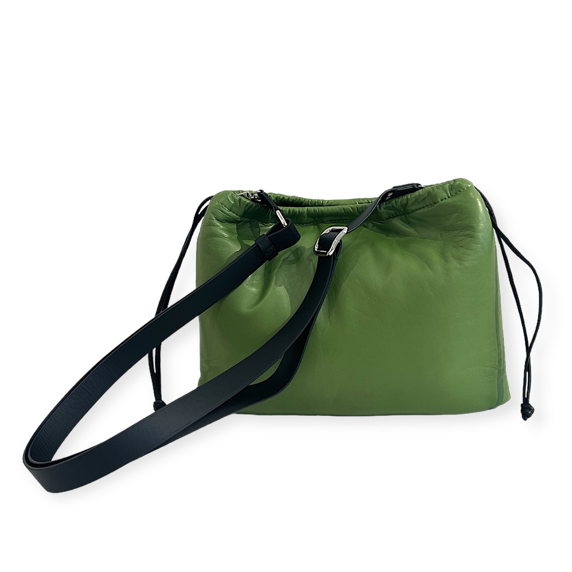 MARIELAURENCESTEVIGNY__String pouches maxi-Green  -packshoot large black strap 2.JPG