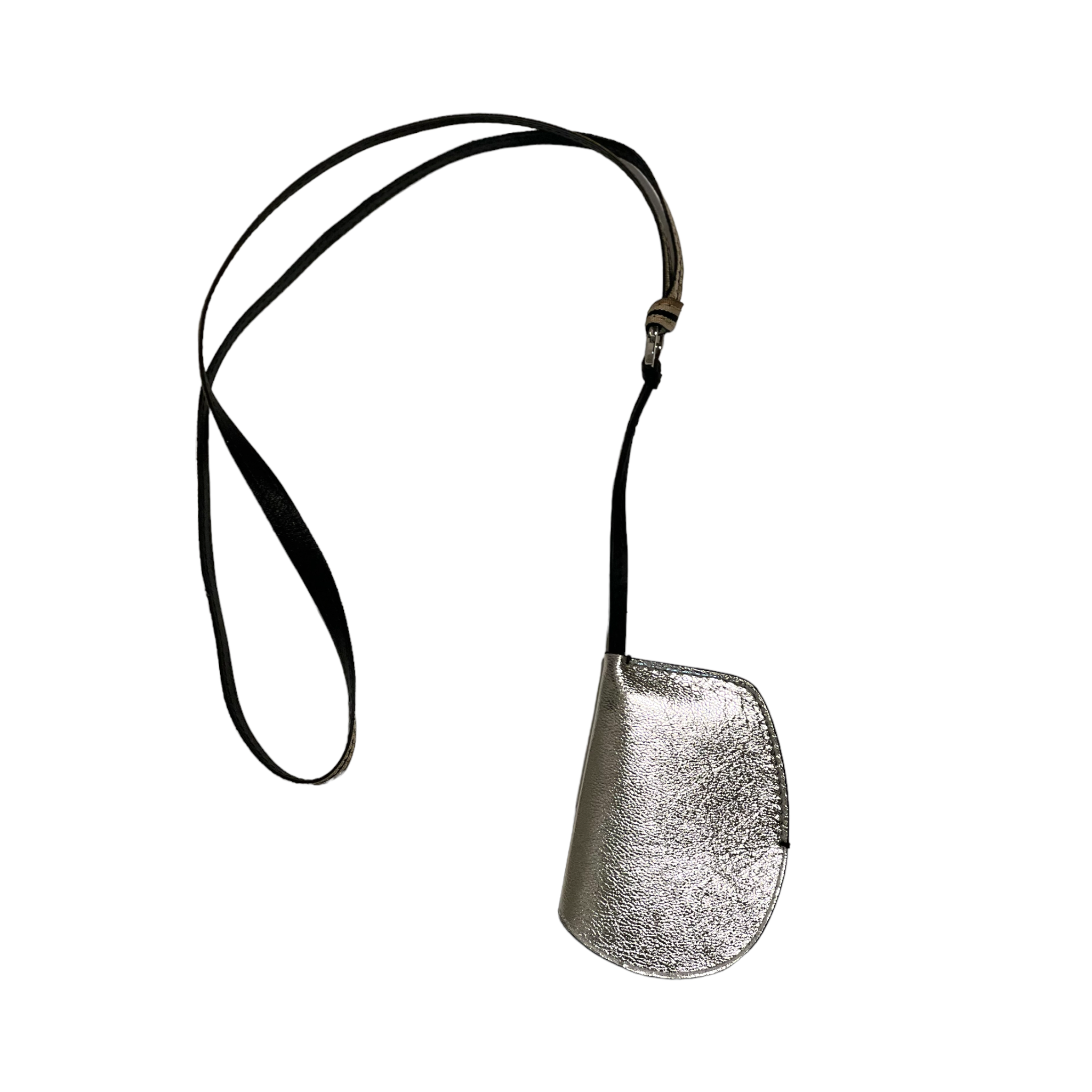 Key silver front.PNG