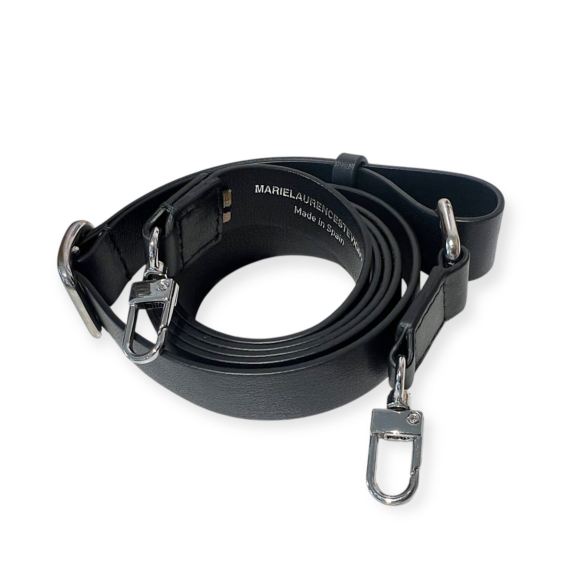 MARIELAURENCESTÉVIGNY_.Adjustable large strap silver hardware JPEG