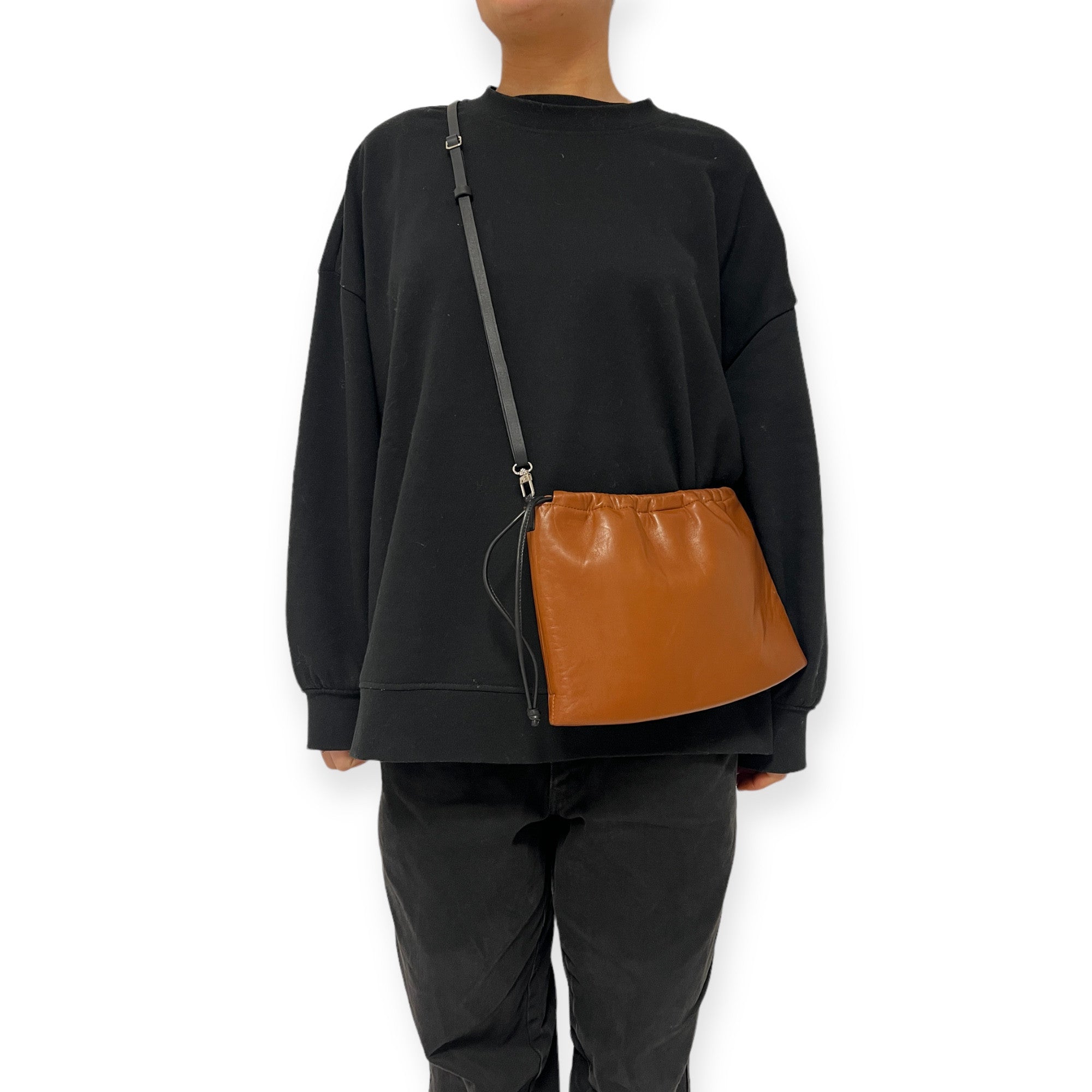Pochette à lien de serrage - String medium - Cognac et noir