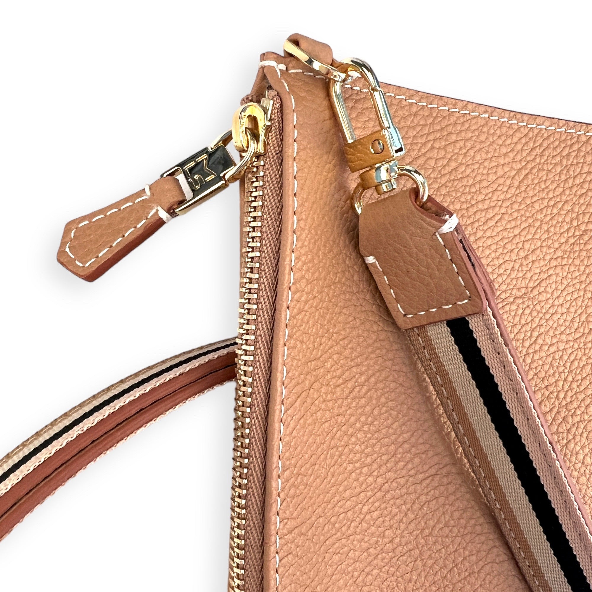 MLS-MarieLaurenceStevigny-Honey-Zip-details.JPG