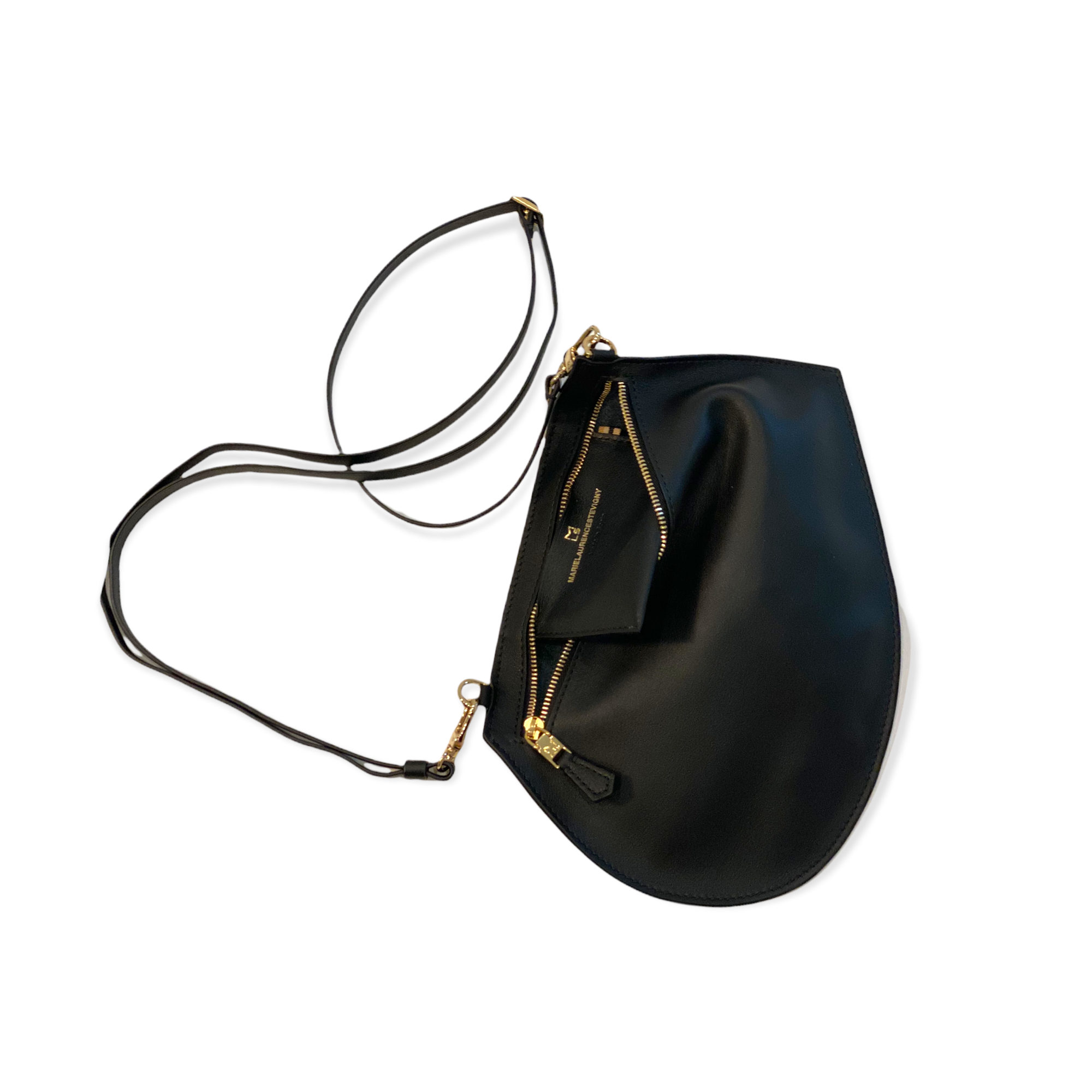 Zip cut open detail  Gold edtion 2.png