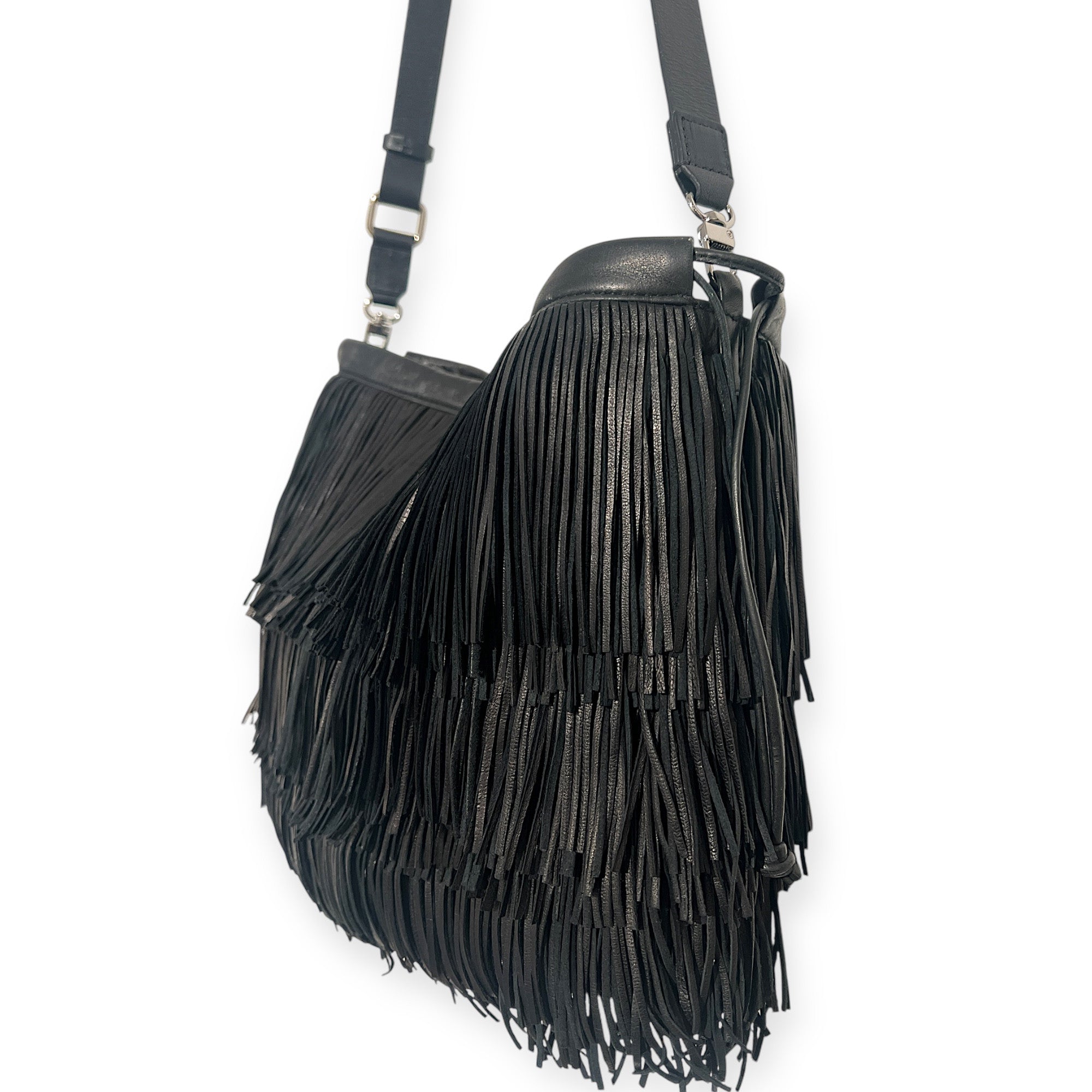MARIELAURENCESTEVIGNY__String pouches maxi-black -fringes-packshoot with black strap- prof