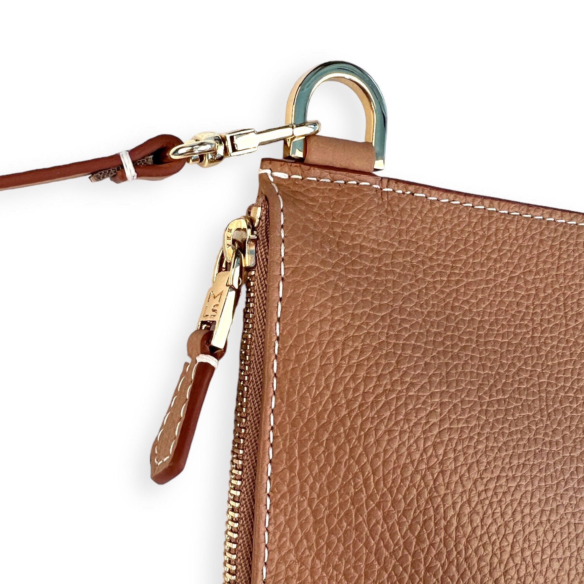 Mls-MarieLaurenceStevigny-ZipXL-honey-detail.jpg