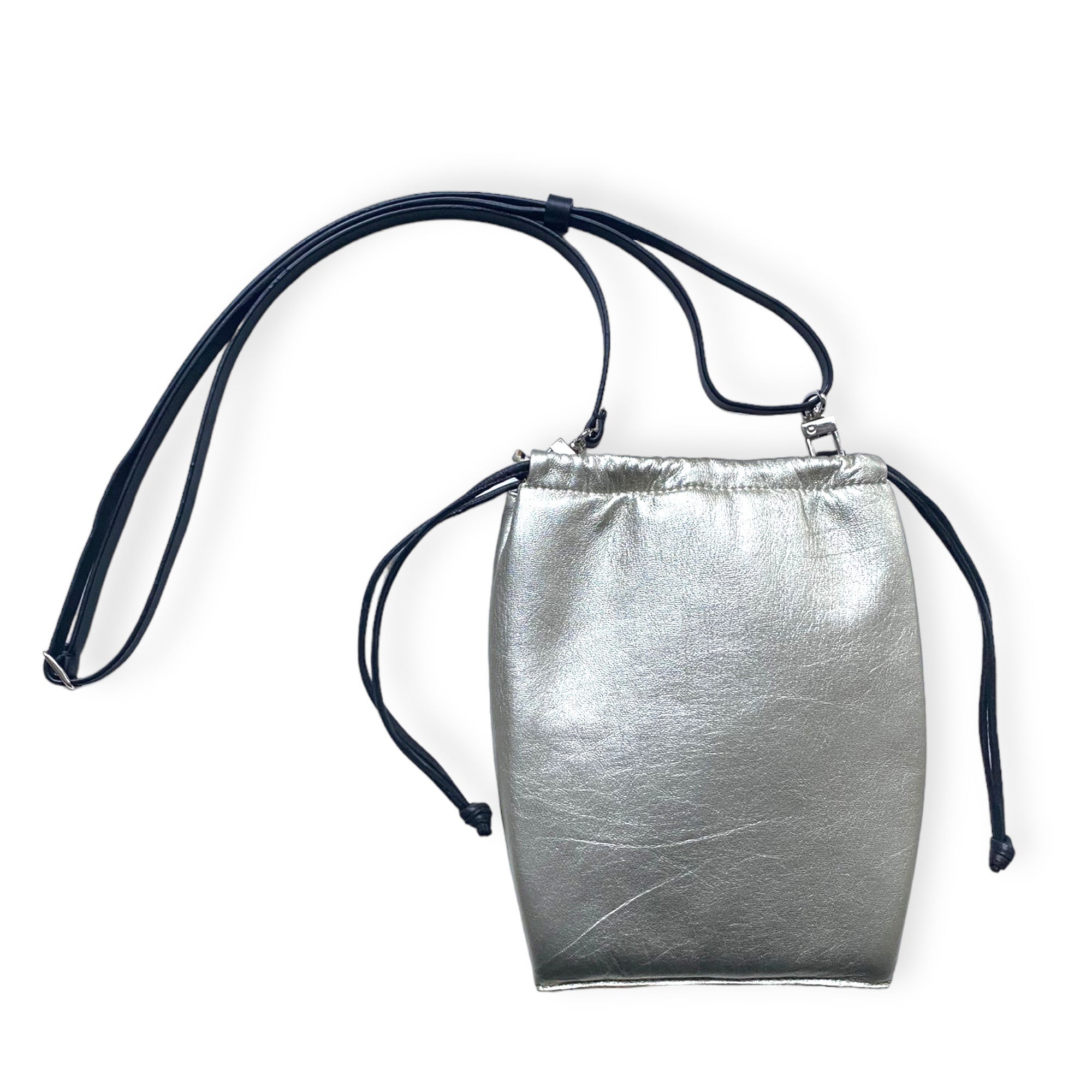 Pochette à lien de serrage - String micro - Argentée et noir
