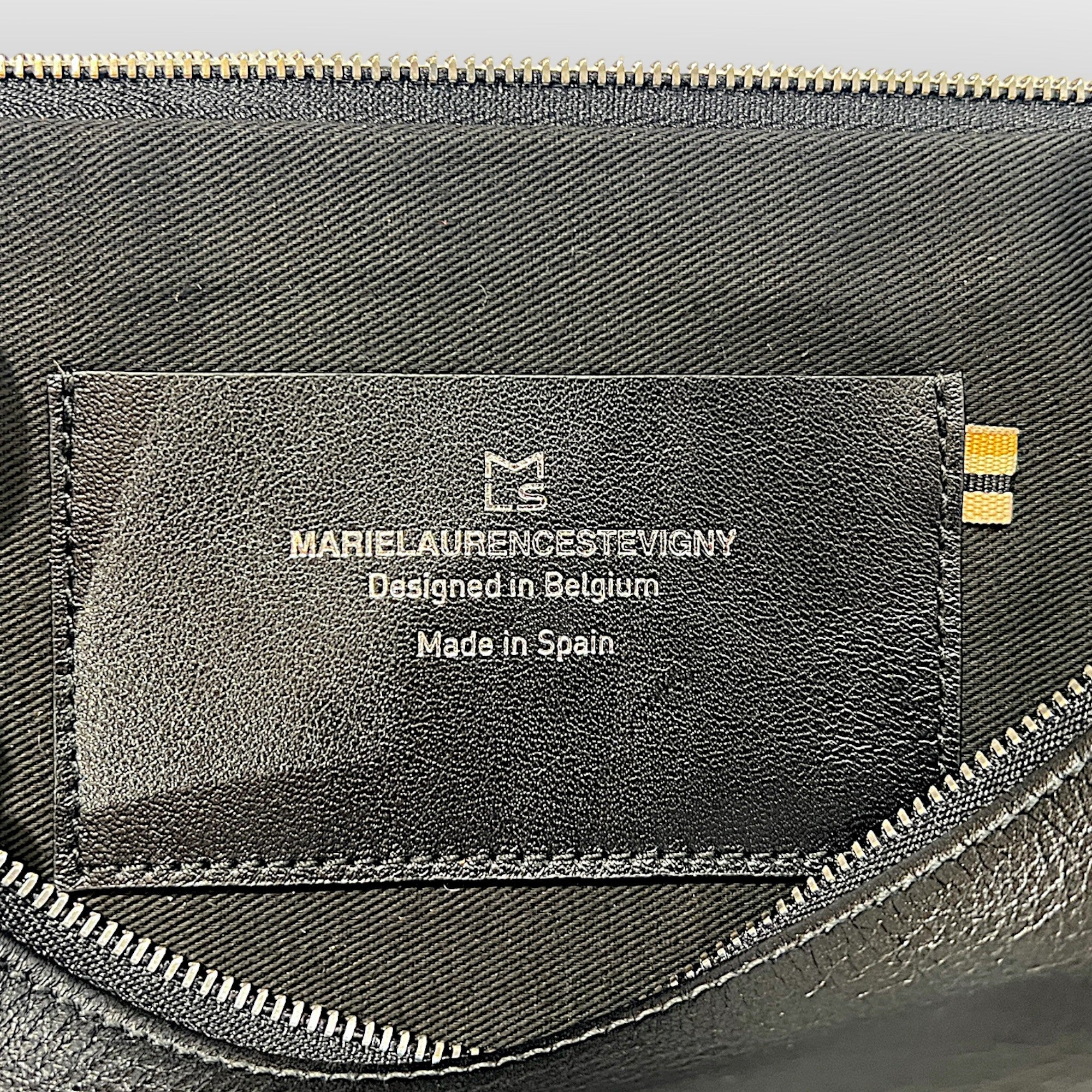 MARIELAURENCESTEVIGNY_DUO Pocket XL  Black black inside pocket view  .JPG