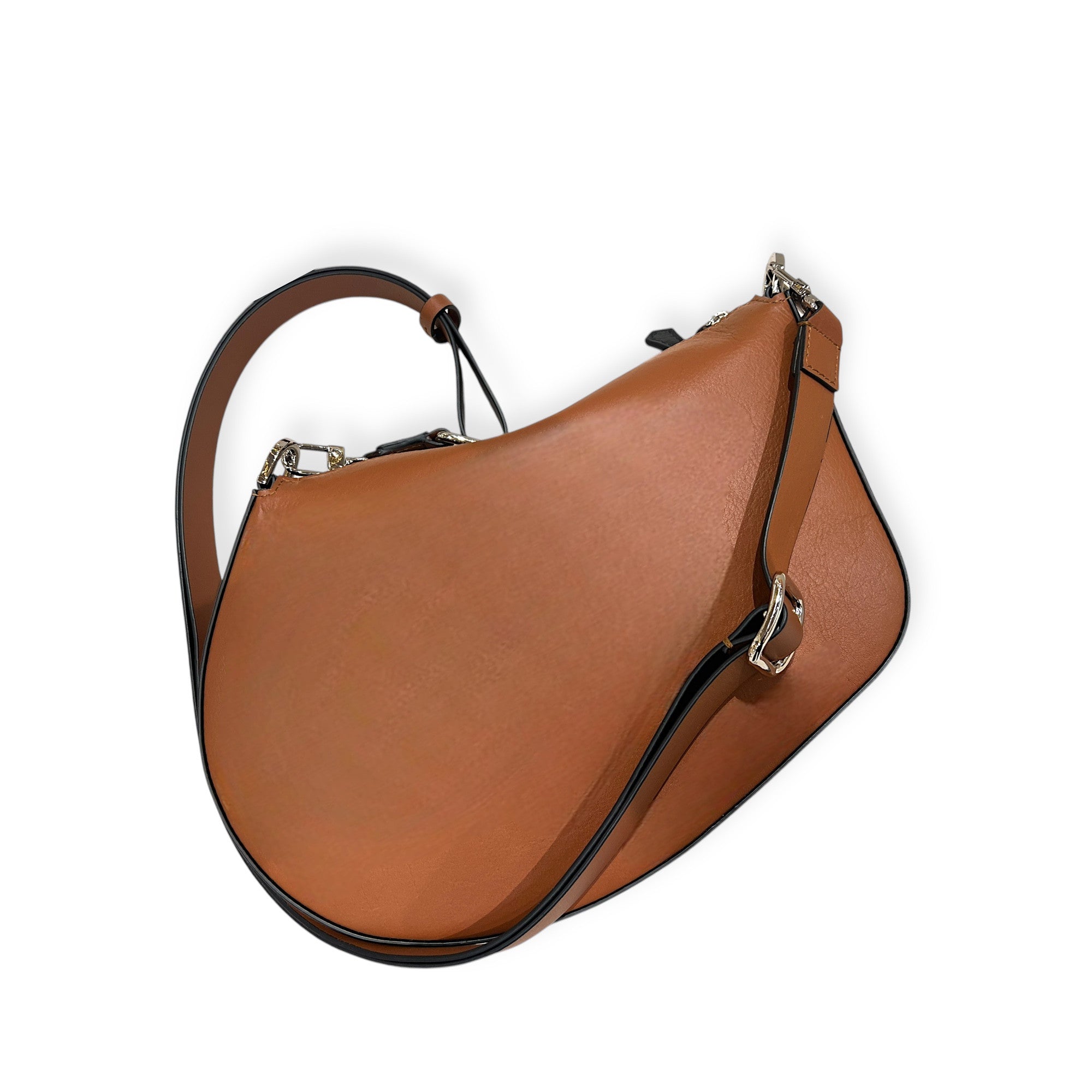 MARIELAURENCESTEVIGNY-skin classic edition-Zip baguette maxi - Tan - front view with strap