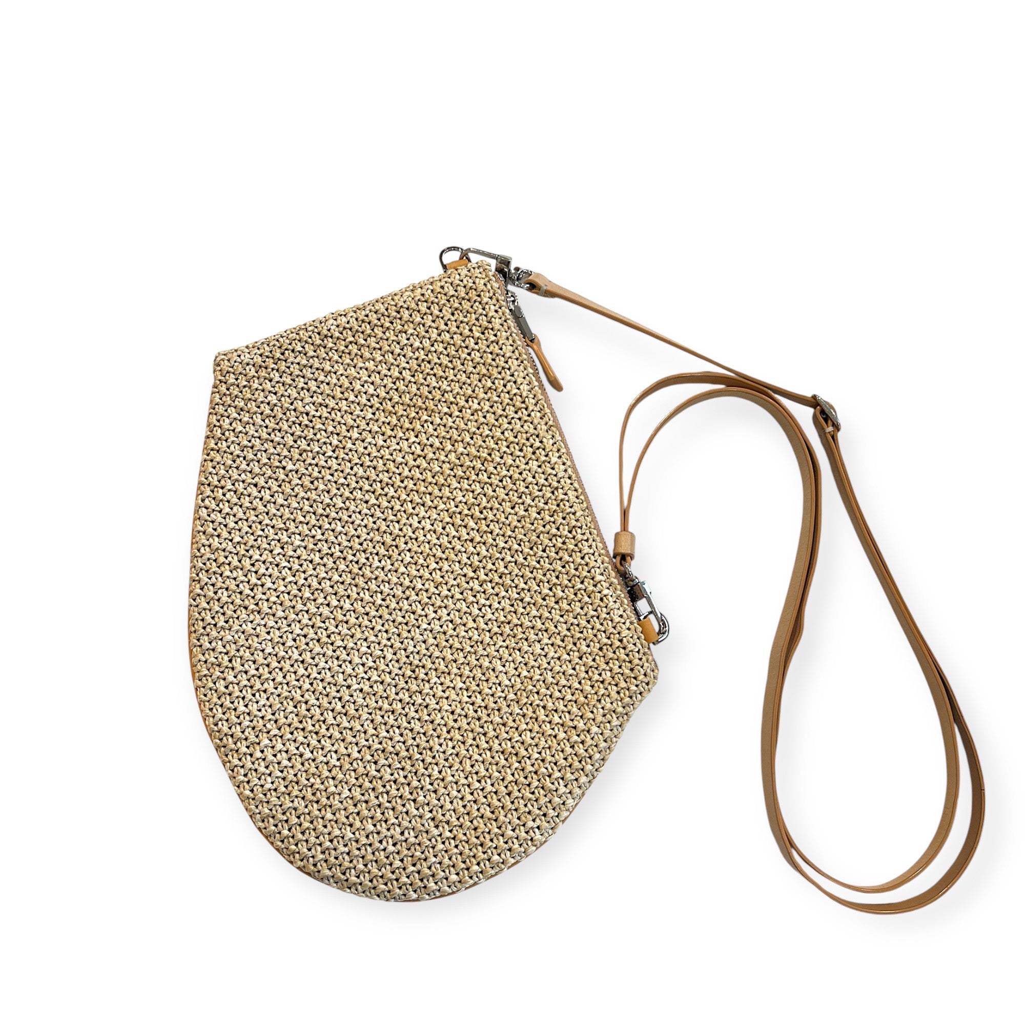 MARIELAURENCESTEVIGNY_Zip maxi cross body pouch - raffia - natural edtion- front with thin