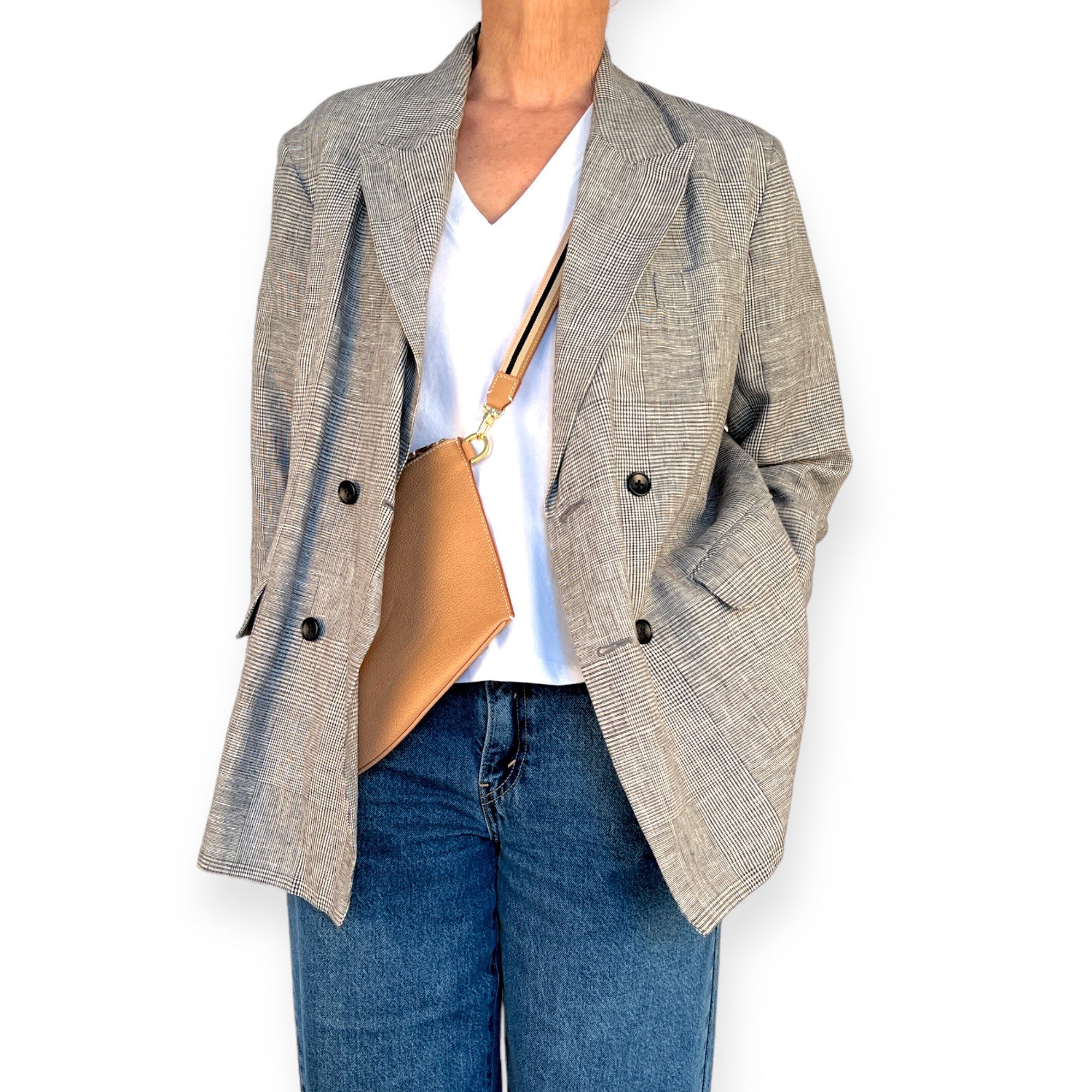 MLS-MarieLaurenceStevigny-ZipXL-honey-gold-hardware-under-jacket.JPG