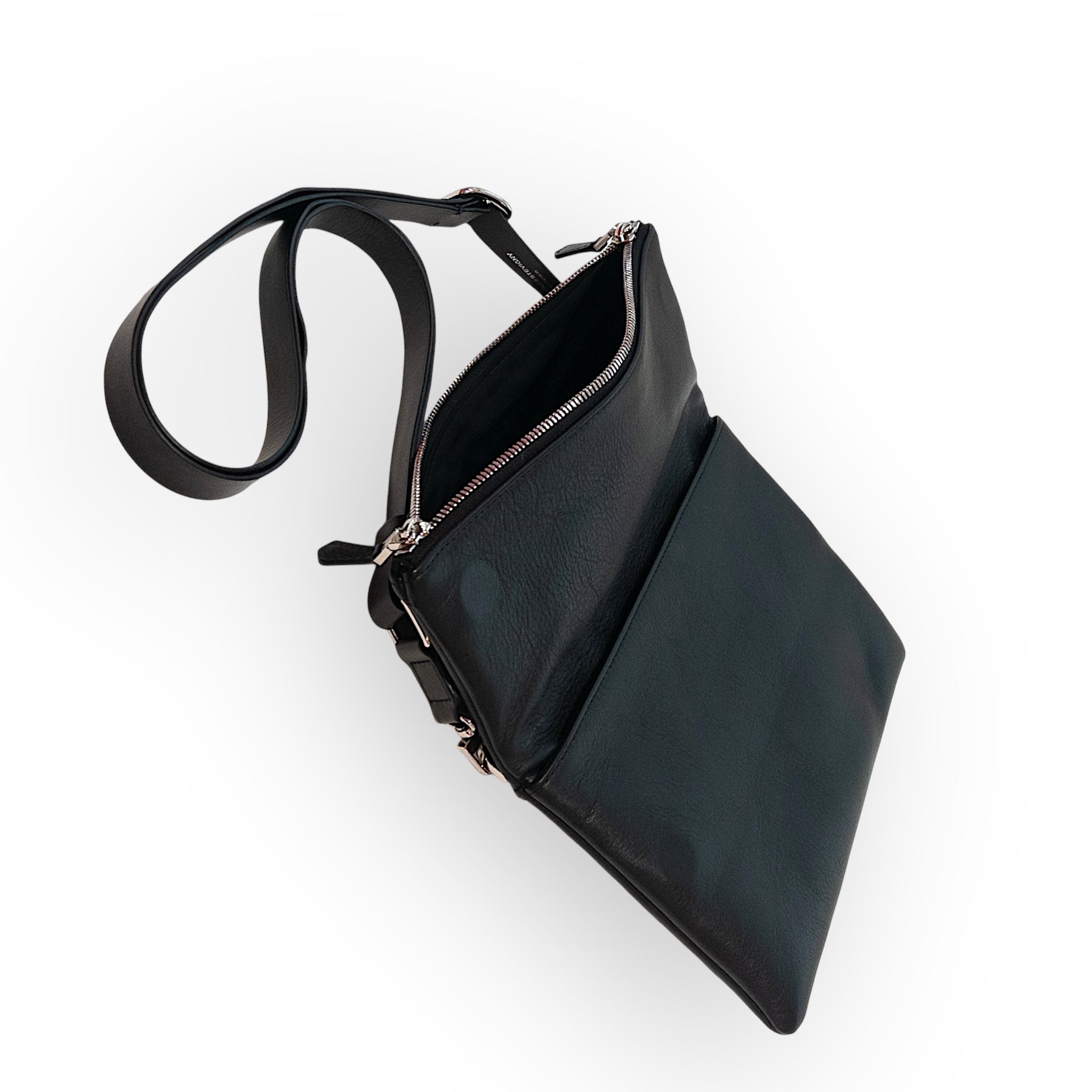Duo Pocket single fold with medium flap - Black